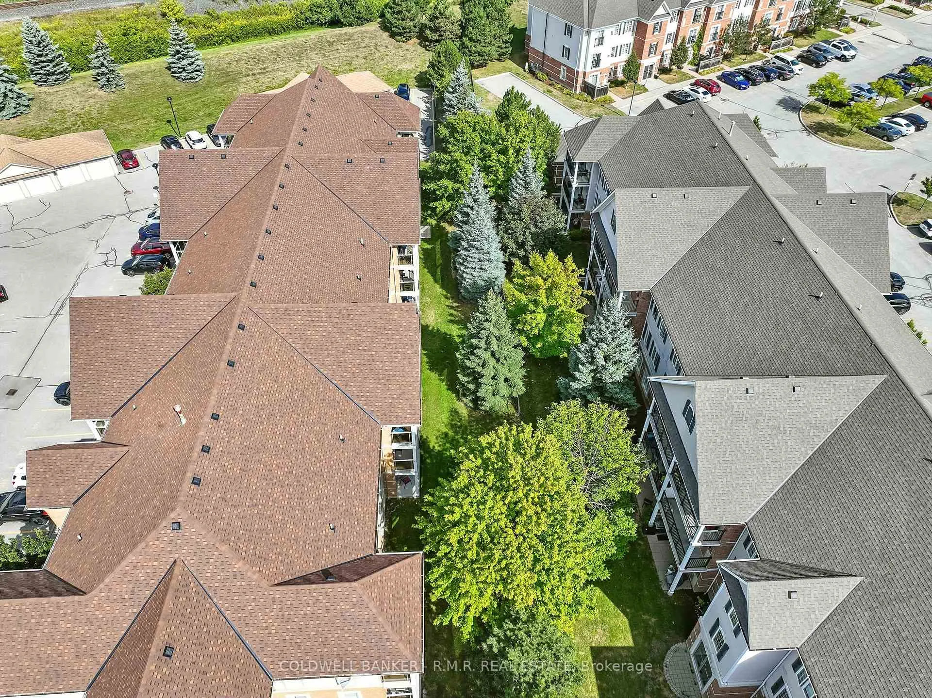 Photo 40 of Unit 310, 124 Aspen Springs Drive, Clarington, Bowmanville — HOMEH