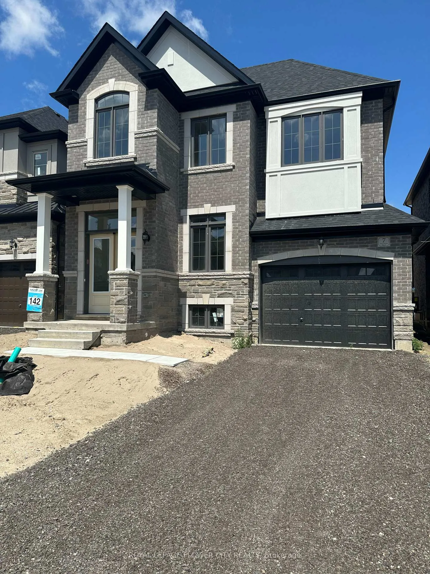 Photo 2 of 7 Ann Mckee Street, Caledon, Caledon East — HOMEH