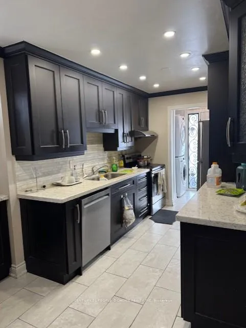 Photo 6 of 73 Mallard Crescent, Brampton, Central Park — HOMEH