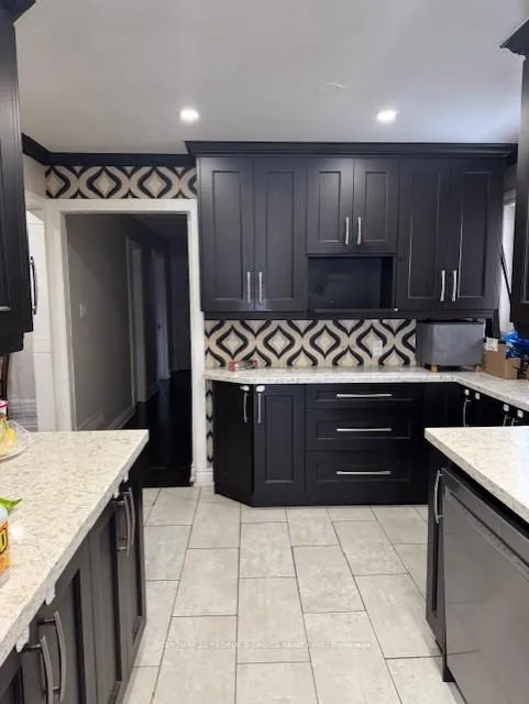 Photo 12 of 73 Mallard Crescent, Brampton, Central Park — HOMEH