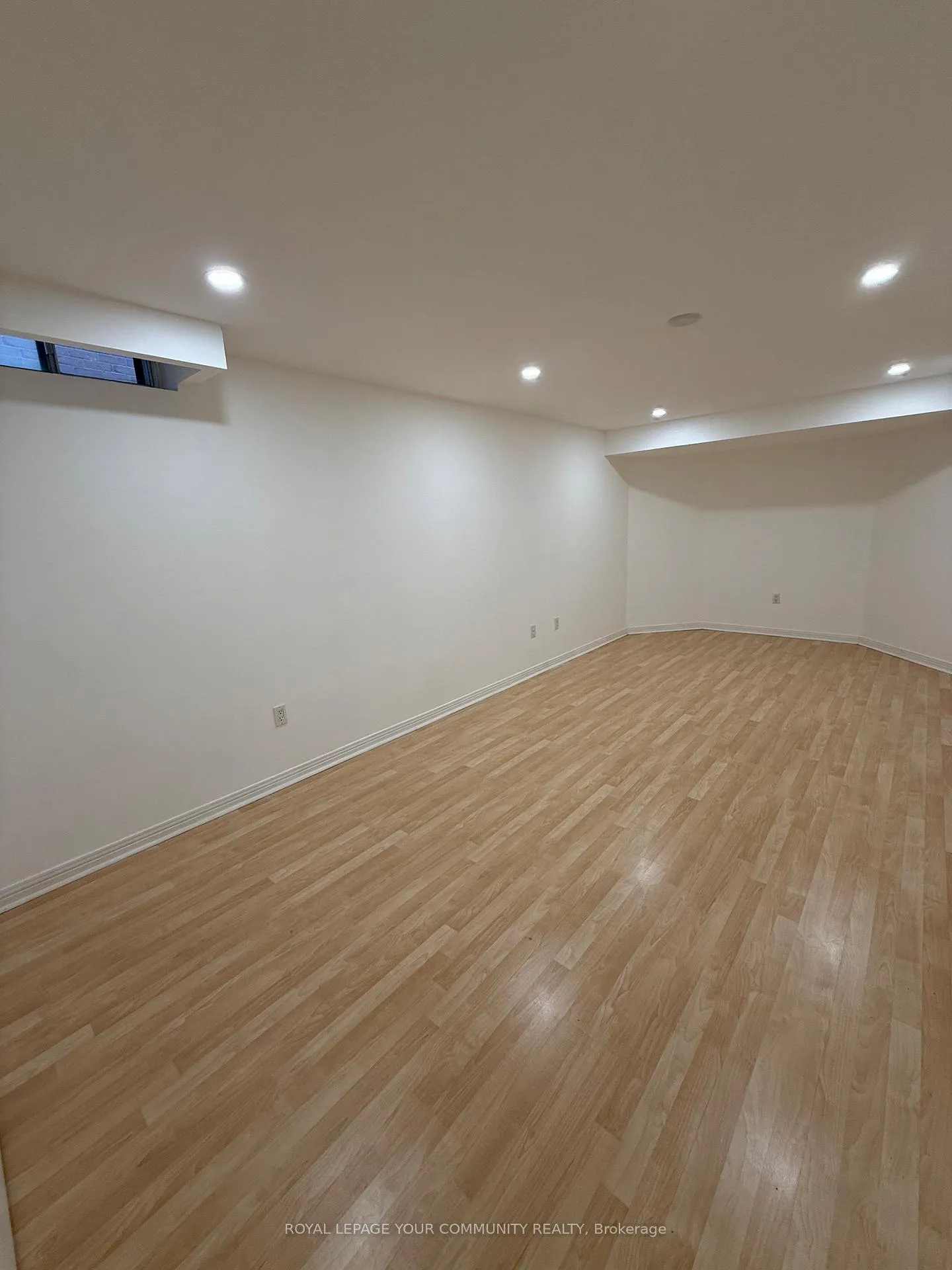 Photo 7 of Unit bsmnt, 87 Tamarac Trail, Aurora, Aurora Highlands — HOMEH