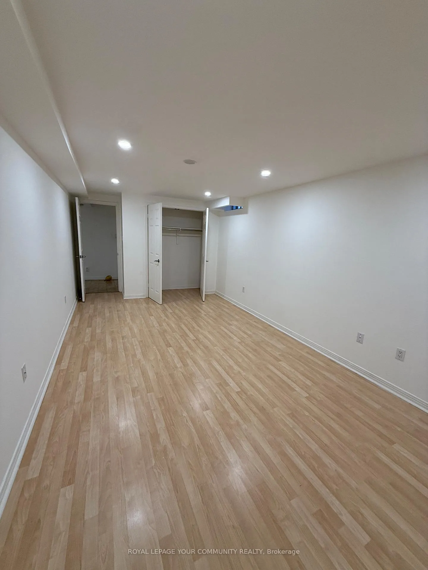 Photo 8 of Unit bsmnt, 87 Tamarac Trail, Aurora, Aurora Highlands — HOMEH
