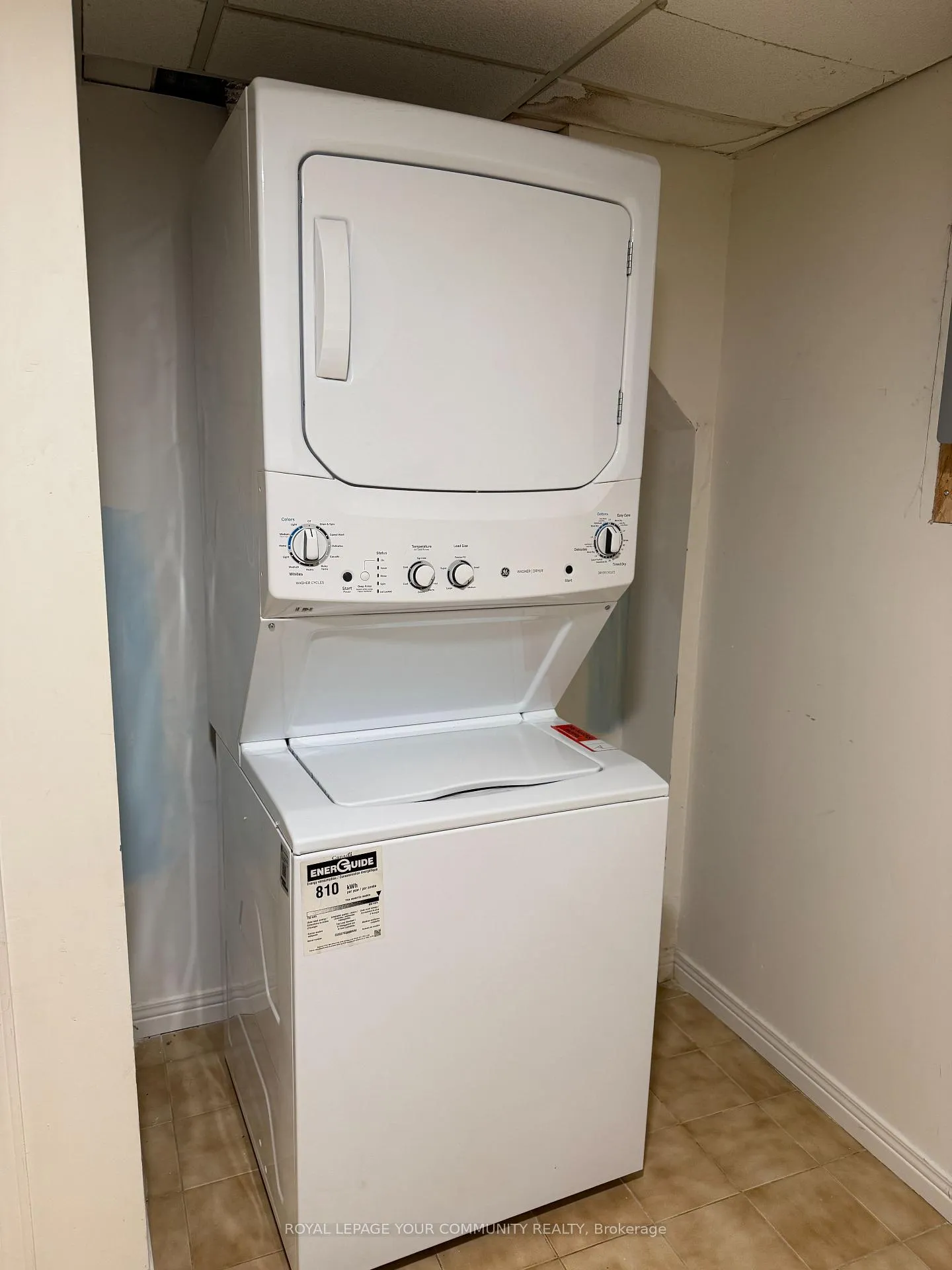 Photo 10 of Unit bsmnt, 87 Tamarac Trail, Aurora, Aurora Highlands — HOMEH