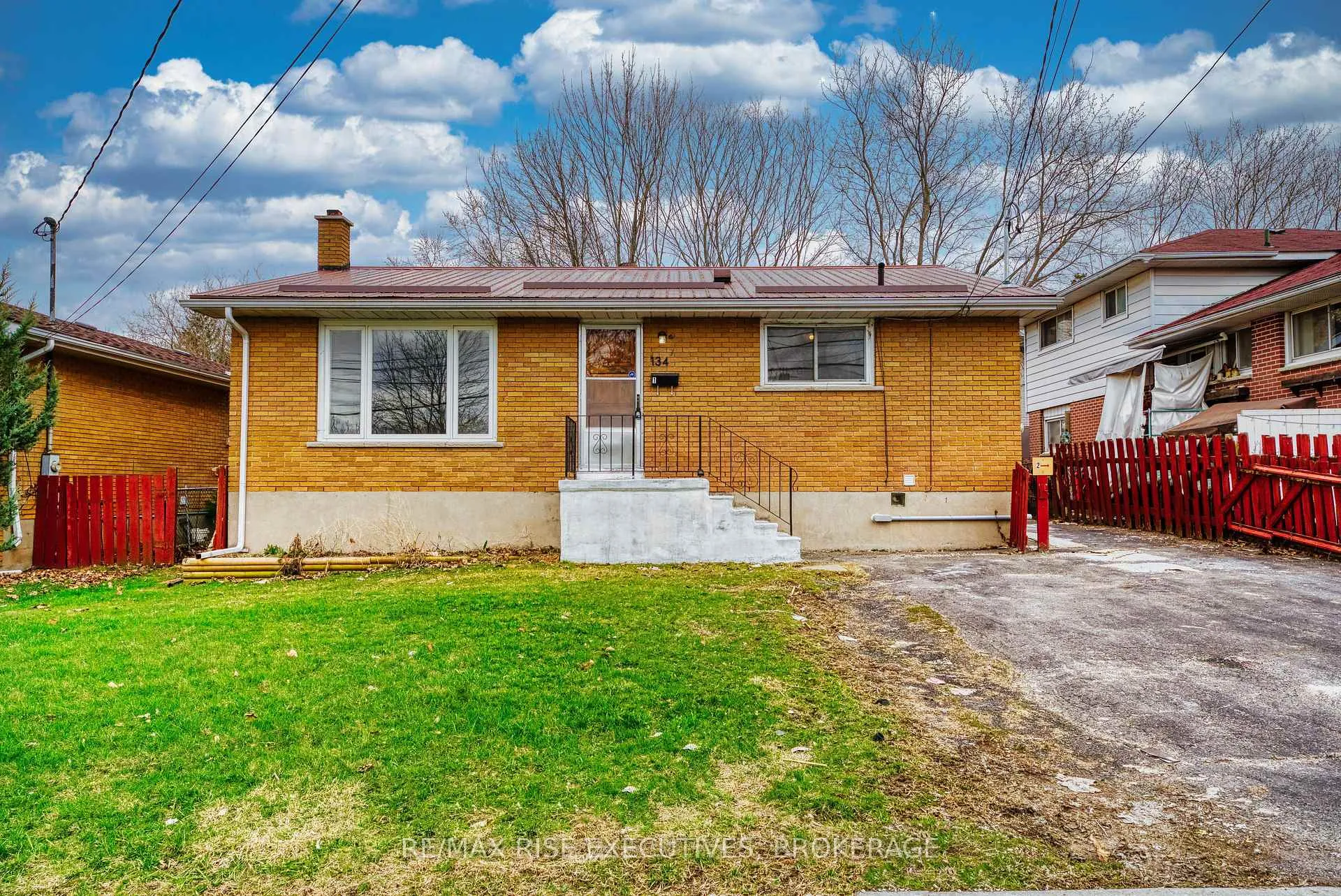 Photo 20 of Unit 2, 134 Weller Avenue, Kingston, Rideau — HOMEH