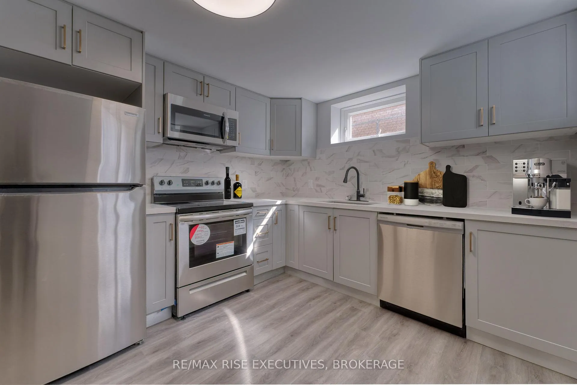 Photo 75 of Unit 2, 134 Weller Avenue, Kingston, Rideau — HOMEH