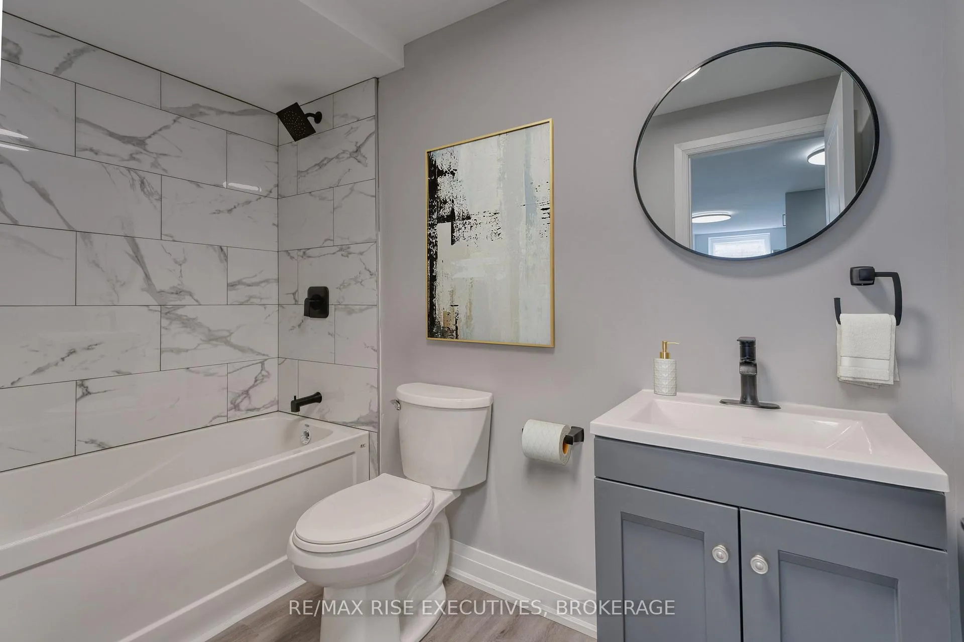 Photo 125 of Unit 2, 134 Weller Avenue, Kingston, Rideau — HOMEH