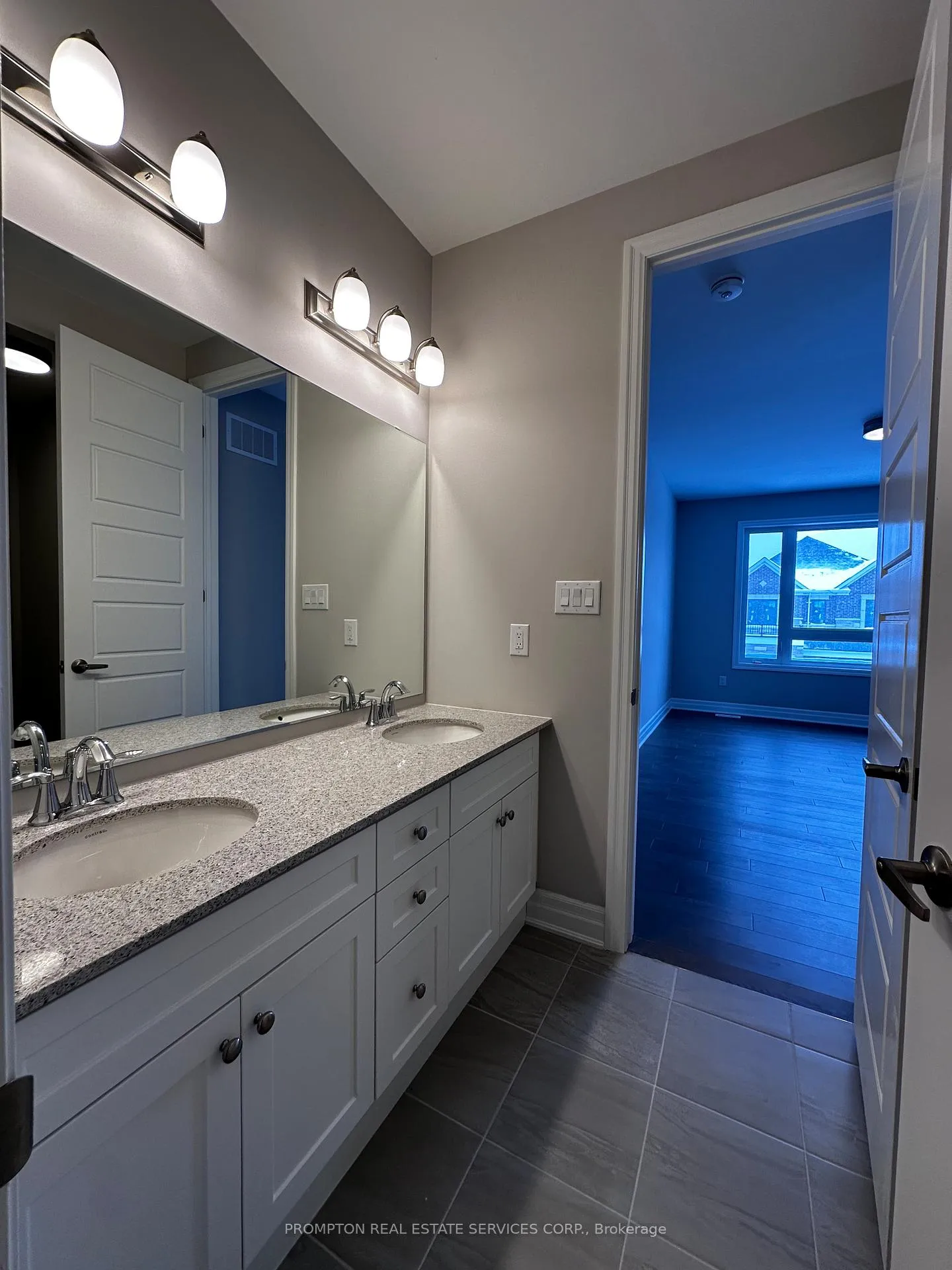Photo 16 of 17 Brock Meadow Crescent, Markham, Victoria Square — HOMEH