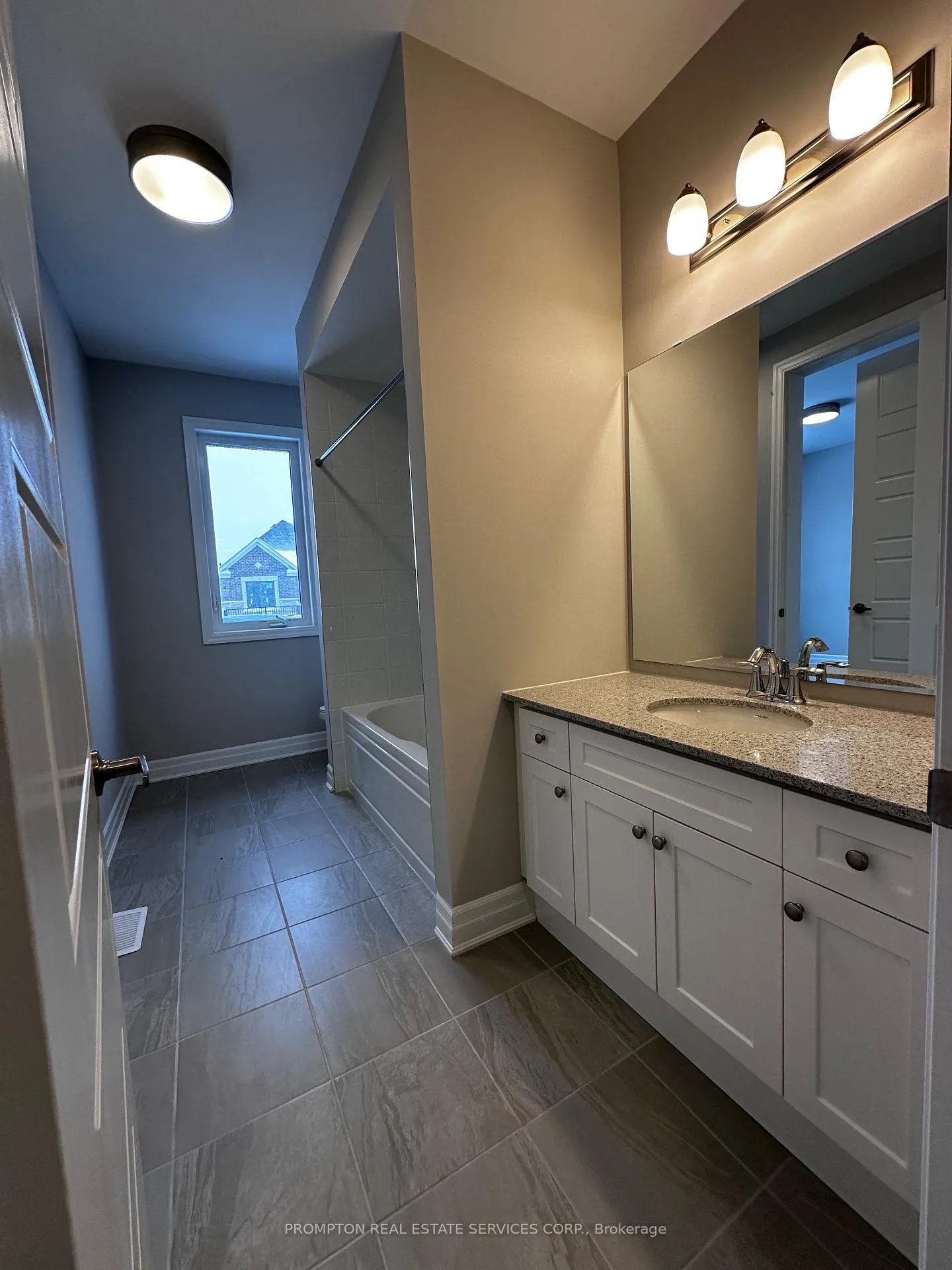 Photo 20 of 17 Brock Meadow Crescent, Markham, Victoria Square — HOMEH