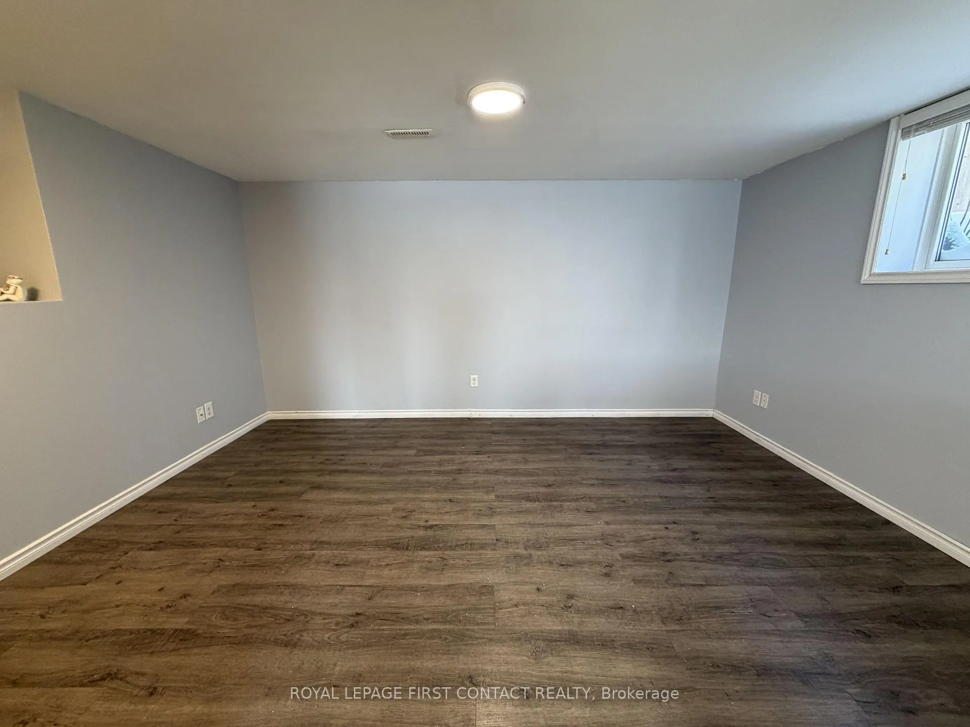 Photo 5 of Unit unit #2 Basement, 198 Edgehill Drive N, Barrie, Letitia Heights — HOMEH