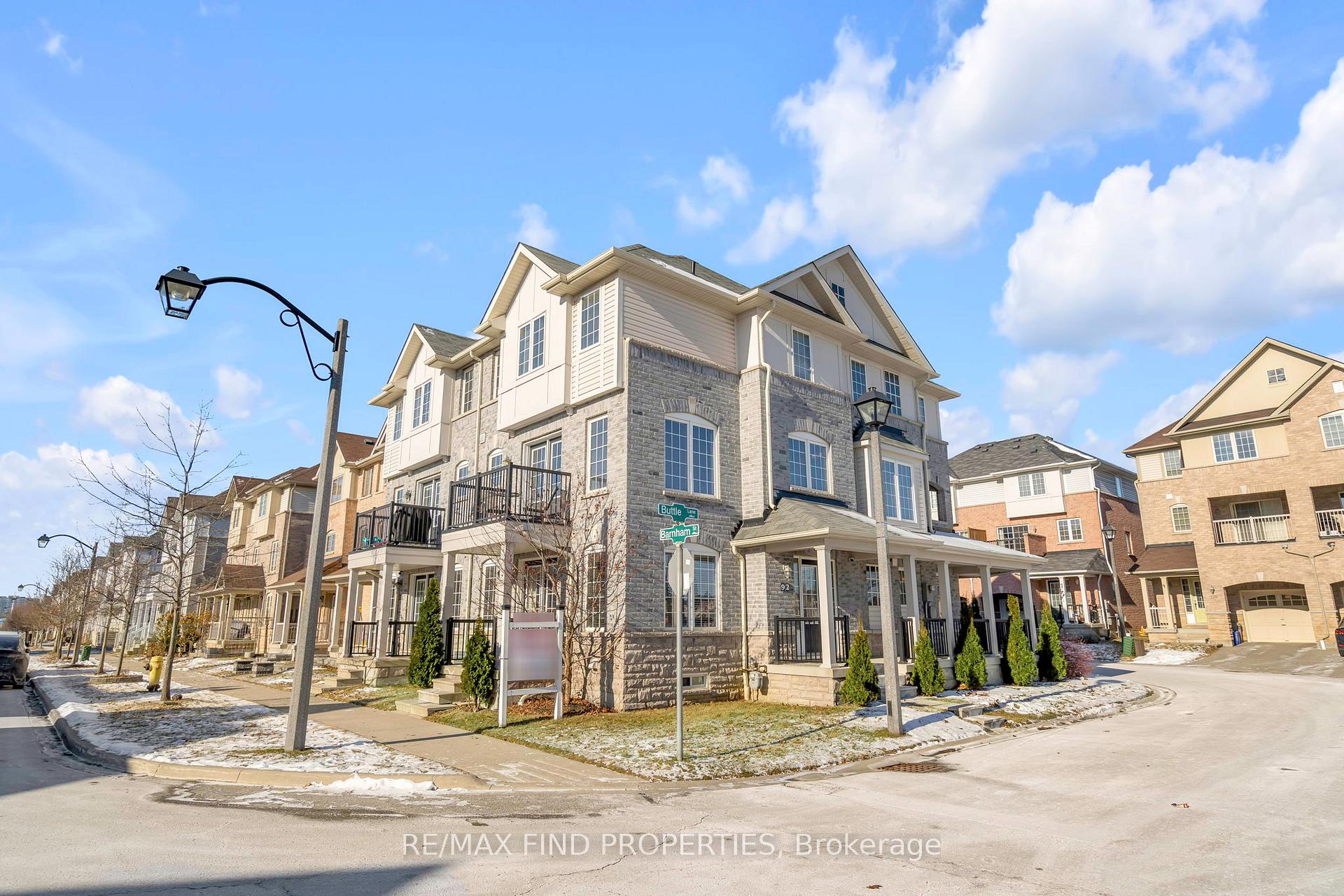 Photo 4 of 92 Barnham Street, Ajax, Central East — HOMEH