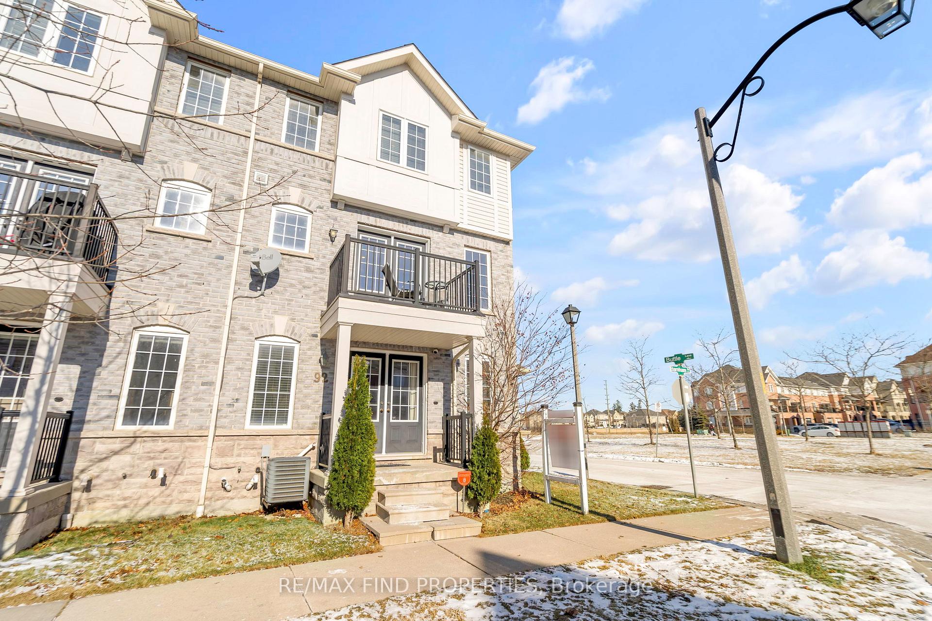 Photo 5 of 92 Barnham Street, Ajax, Central East — HOMEH