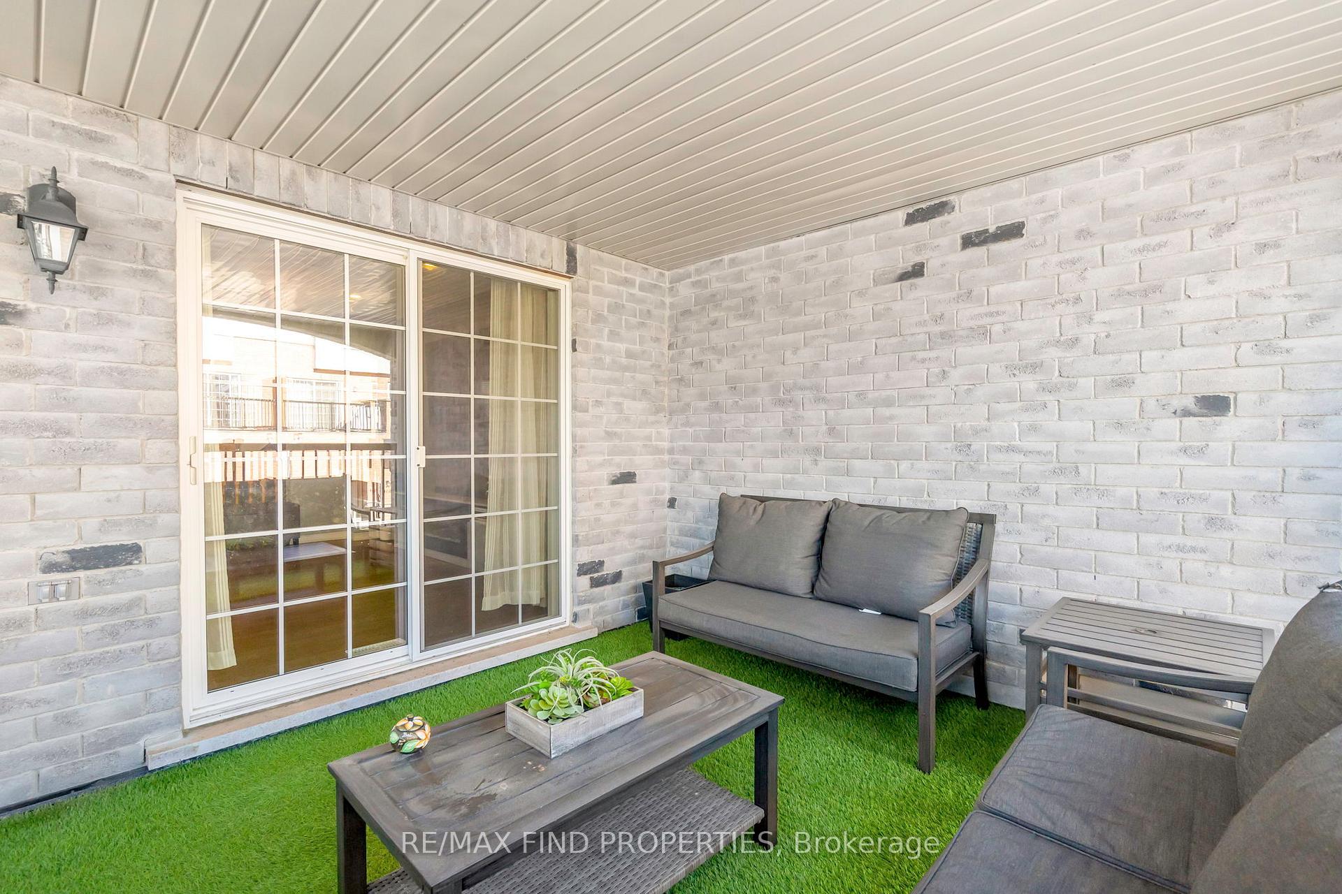 Photo 19 of 92 Barnham Street, Ajax, Central East — HOMEH