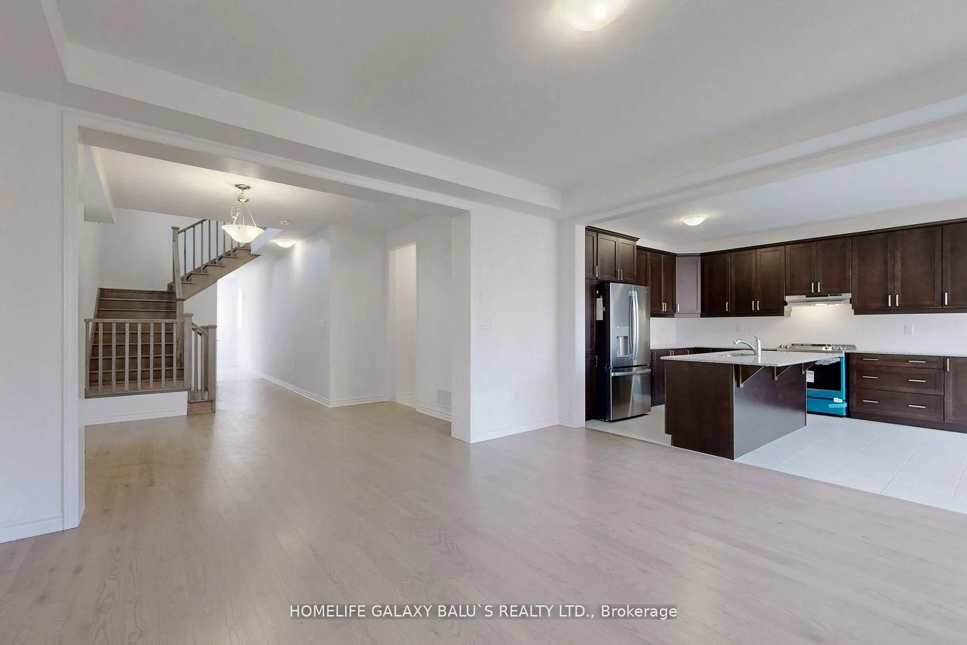 Photo 6 of 2966 Heartwood Lane, Pickering, Rural Pickering — HOMEH
