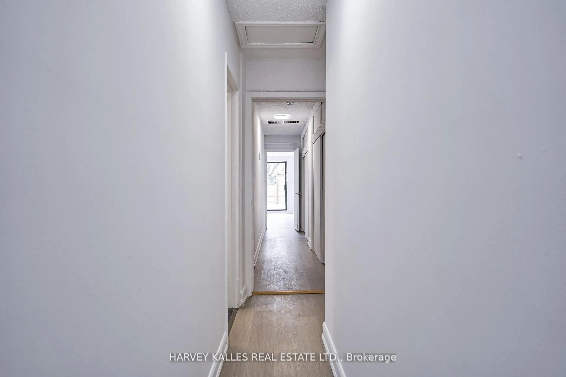 Photo 13 of Unit Unit 4, 1046 Bathurst Street, Toronto, The Annex — HOMEH