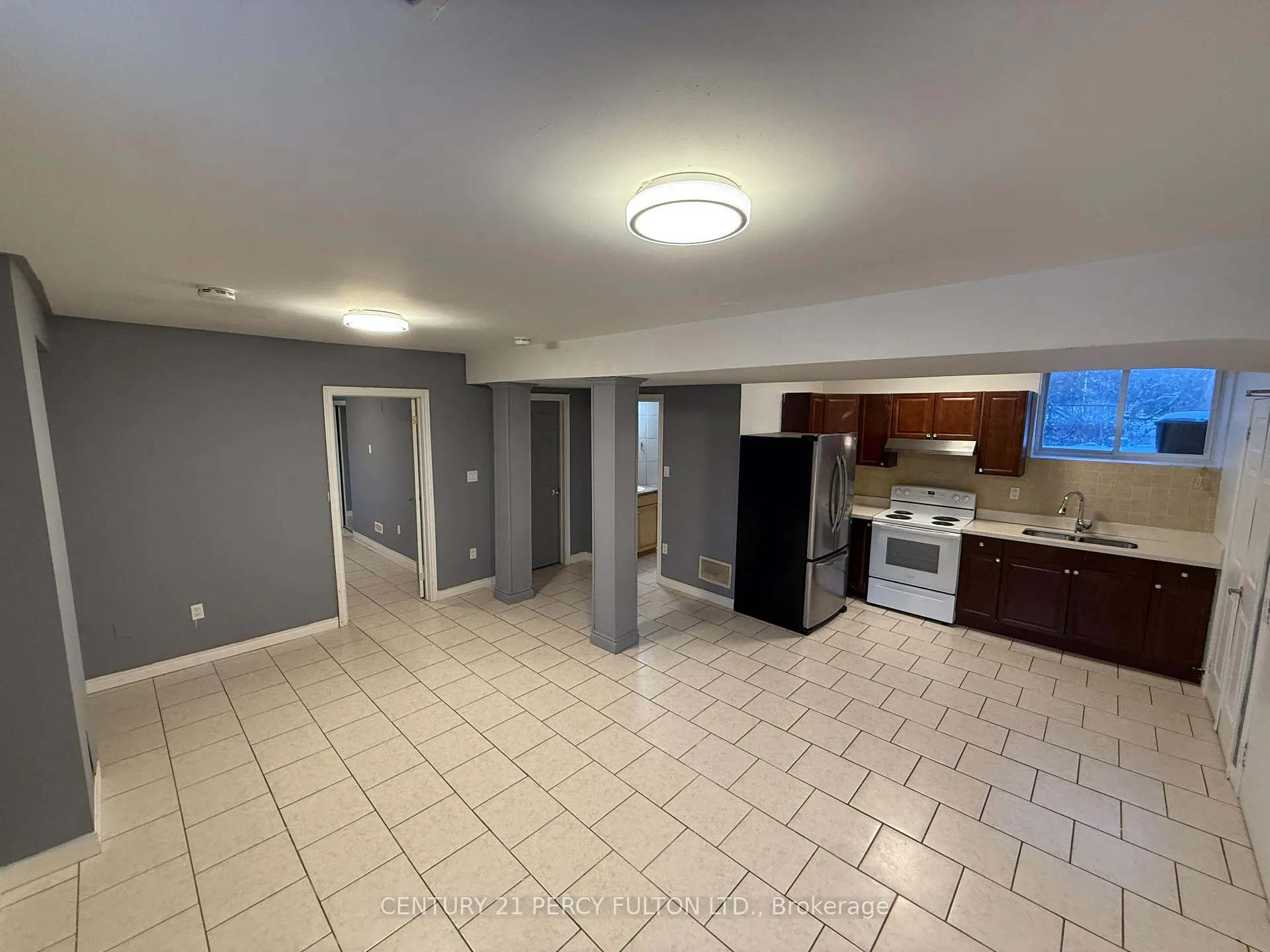 Photo 1 of 134 Thickson Road N, Whitby, Blue Grass Meadows — HOMEH
