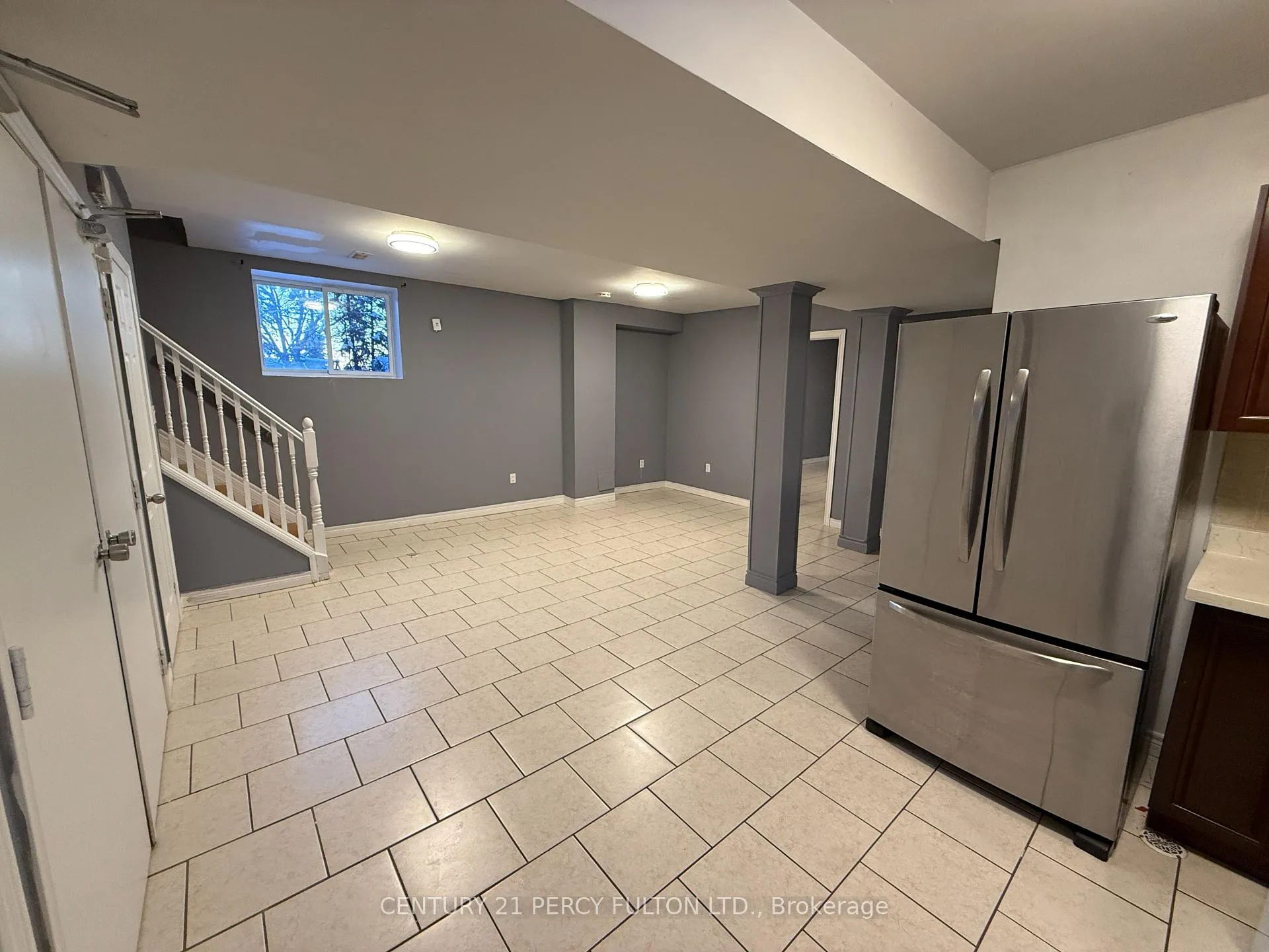 Photo 4 of 134 Thickson Road N, Whitby, Blue Grass Meadows — HOMEH