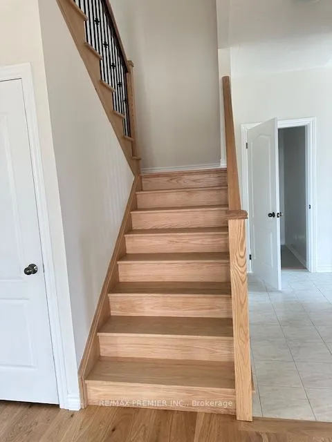 Photo 9 of 1 Lawrence D. Pridham Avenue, New Tecumseth, Alliston — HOMEH