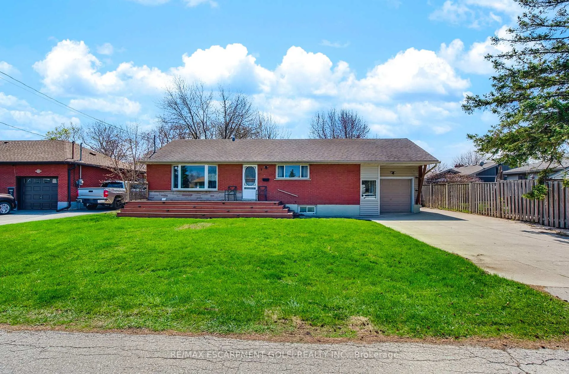 Photo 1 of 5 Cherry Avenue, Grimsby, Grimsby Beach — HOMEH