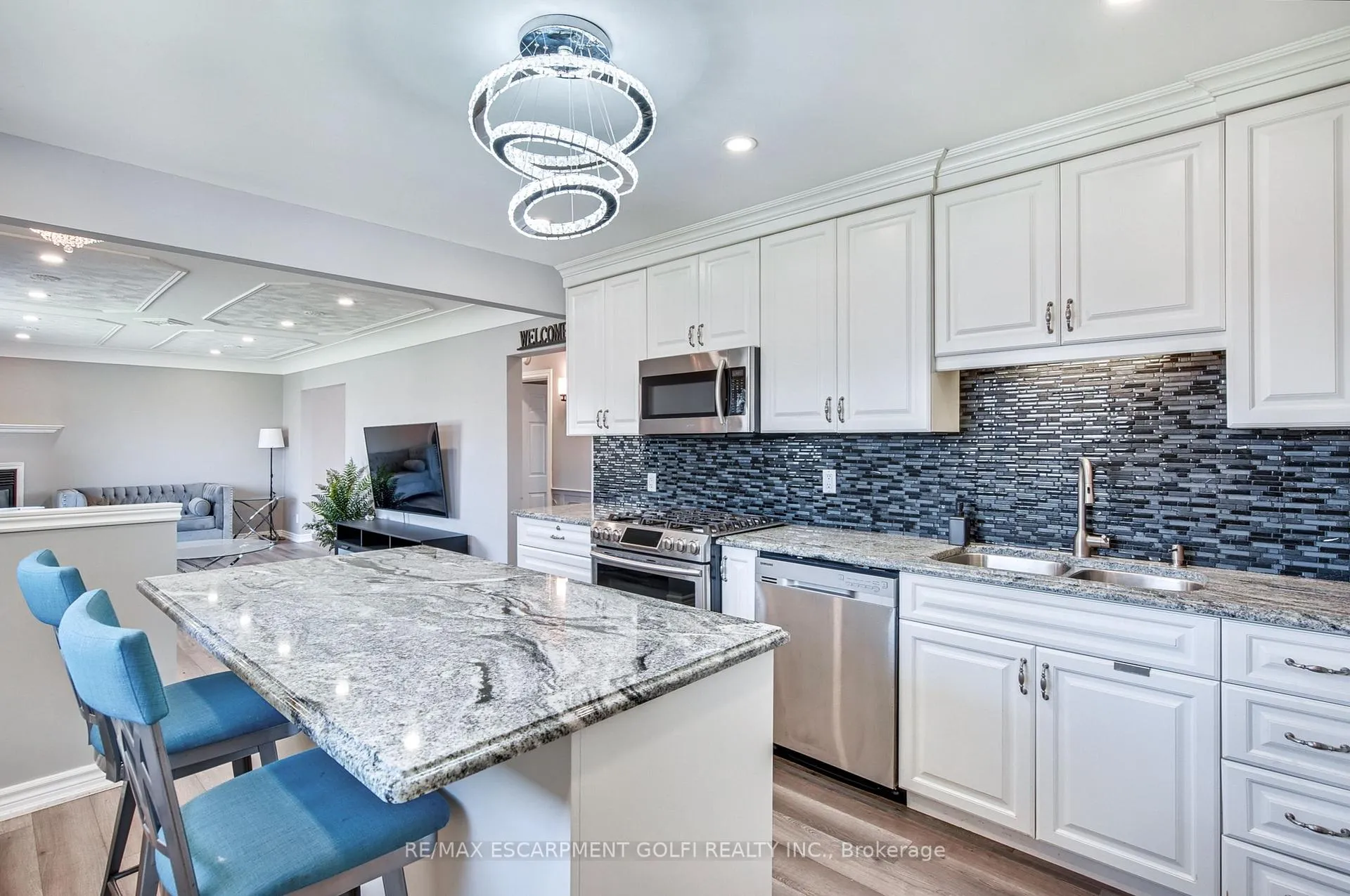 Photo 5 of 5 Cherry Avenue, Grimsby, Grimsby Beach — HOMEH
