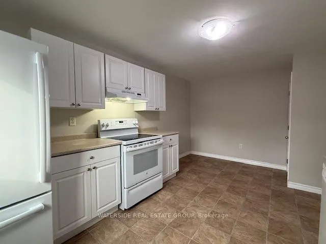 Photo 3 of Unit Apt, 3 King Street, Hamilton, Dundas — HOMEH