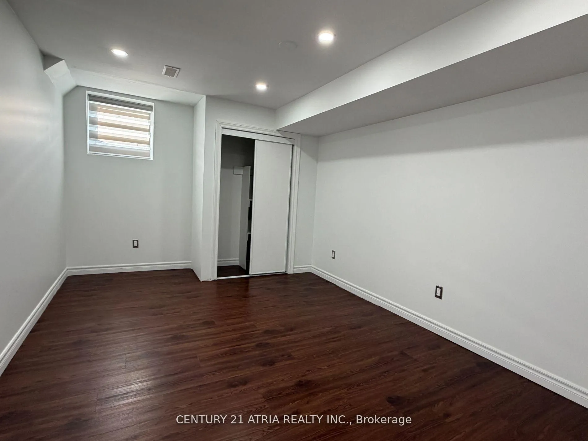 Photo 10 of 31 Seggar Avenue, Ajax, Northwest Ajax — HOMEH