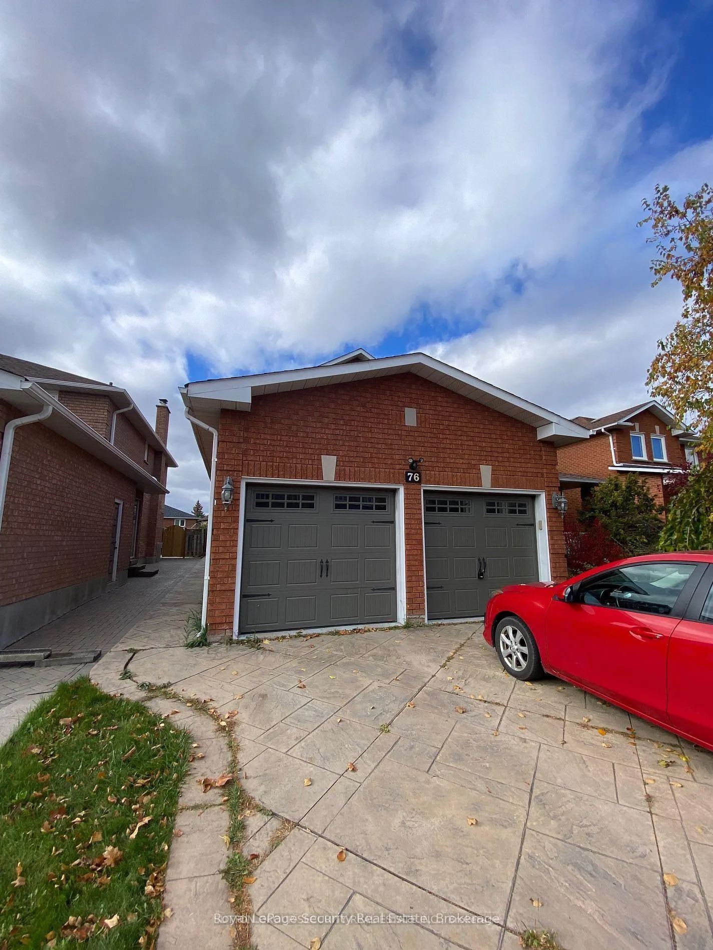Front of Unit Bsmt, 76 Dante Court