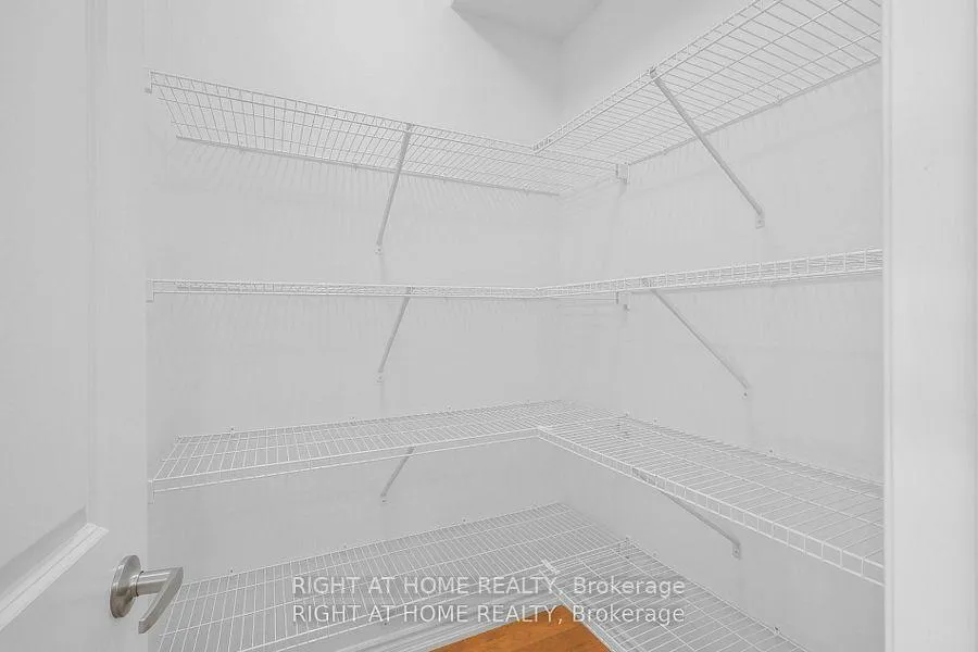 Photo 30 of 13 Gothenburg Lane, Markham, Angus Glen — HOMEH