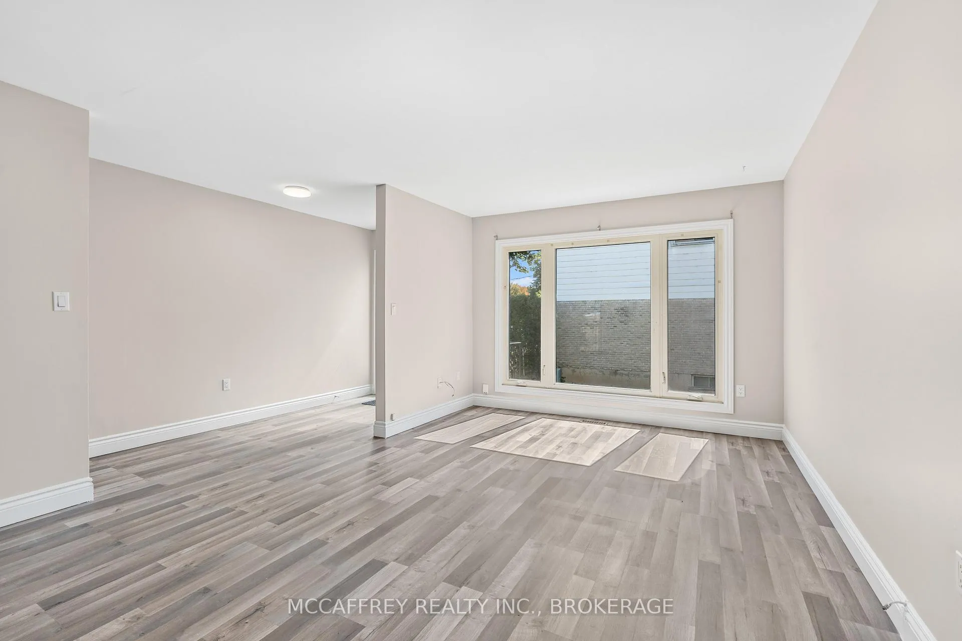 Photo 8 of Unit 9, 26 Addington Street, Loyalist, Amherstview — HOMEH