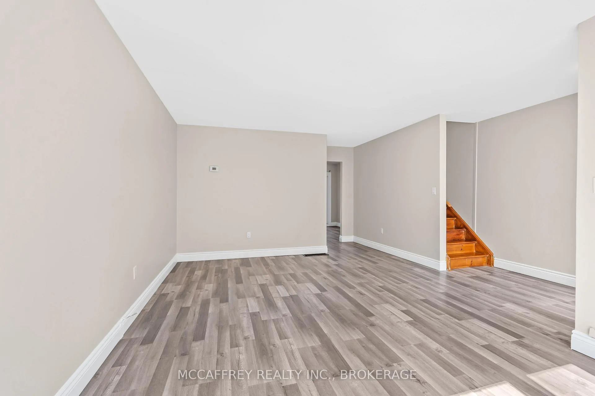 Photo 9 of Unit 9, 26 Addington Street, Loyalist, Amherstview — HOMEH