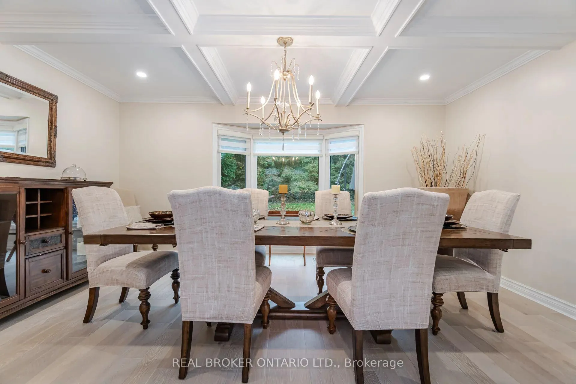 Photo 11 of 168 Lovers Lane, Hamilton, Ancaster — HOMEH