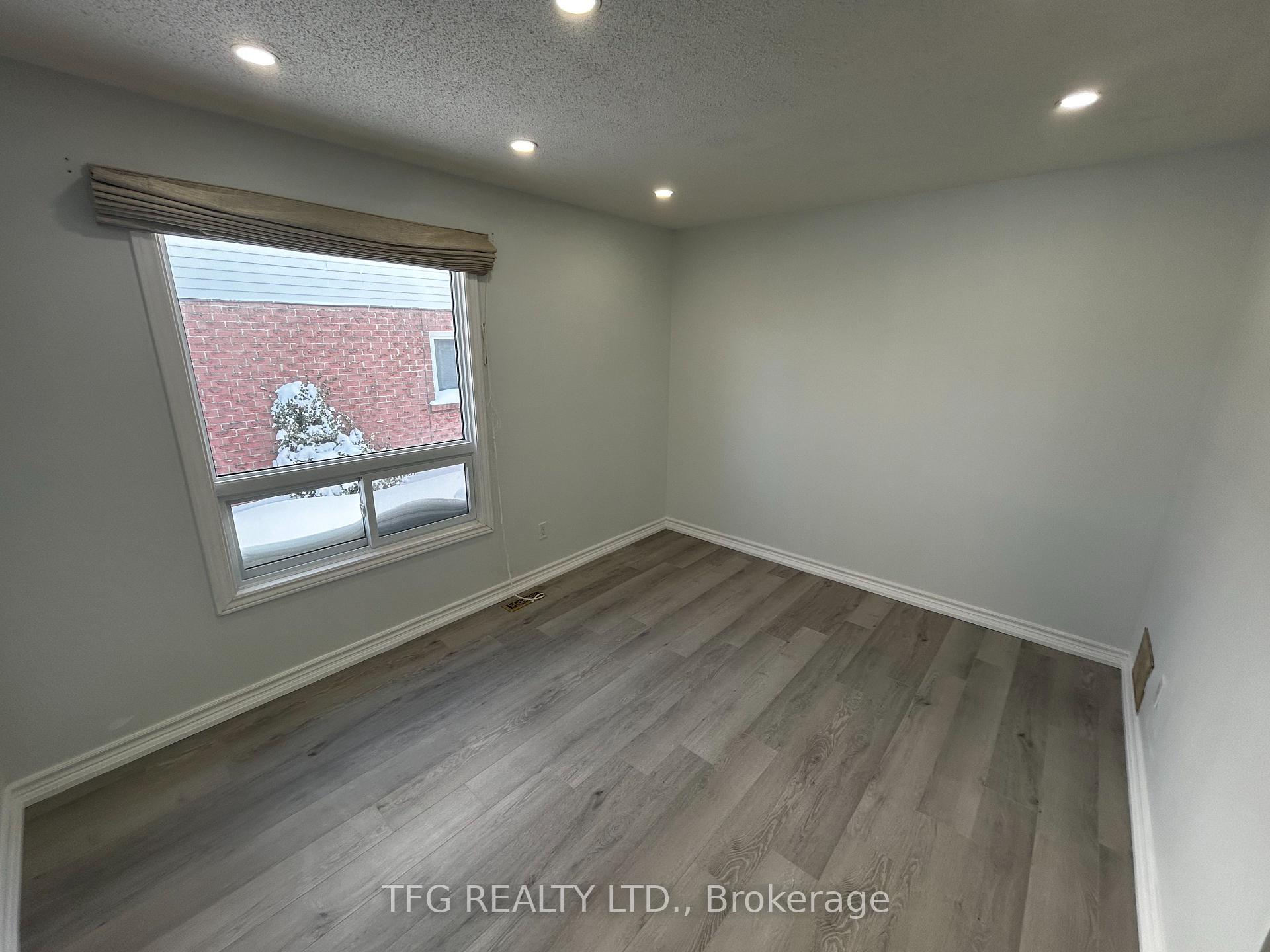 Photo 4 of Unit Main, 48 Sandringham Drive, Clarington, Courtice — HOMEH
