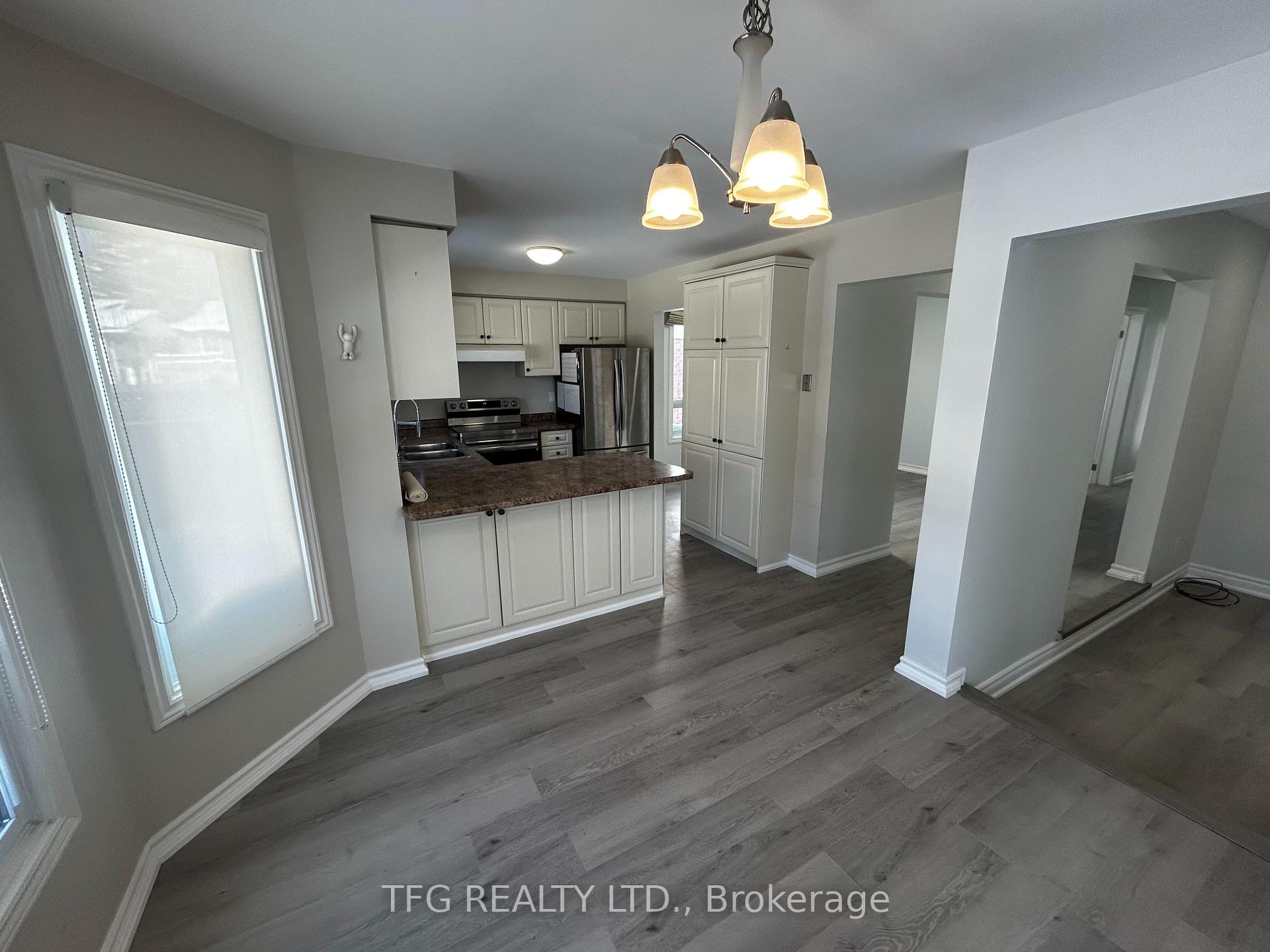 Photo 5 of Unit Main, 48 Sandringham Drive, Clarington, Courtice — HOMEH