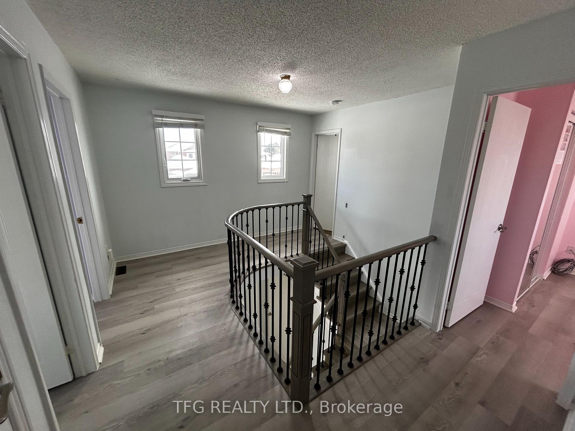 Photo 8 of Unit Main, 48 Sandringham Drive, Clarington, Courtice — HOMEH