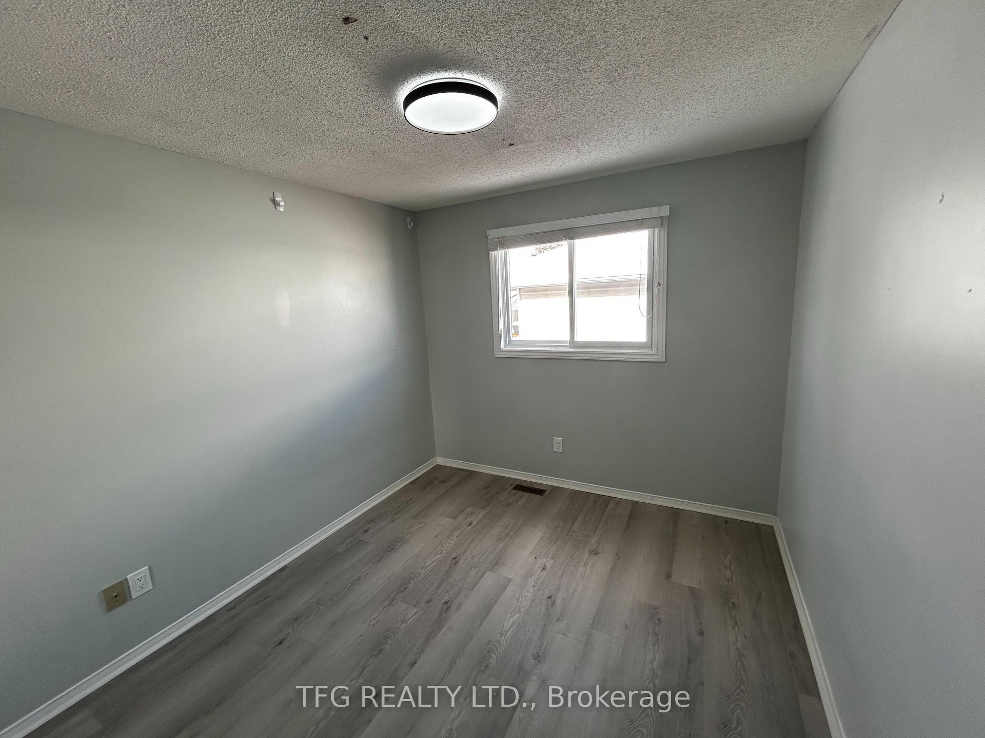 Photo 14 of Unit Main, 48 Sandringham Drive, Clarington, Courtice — HOMEH