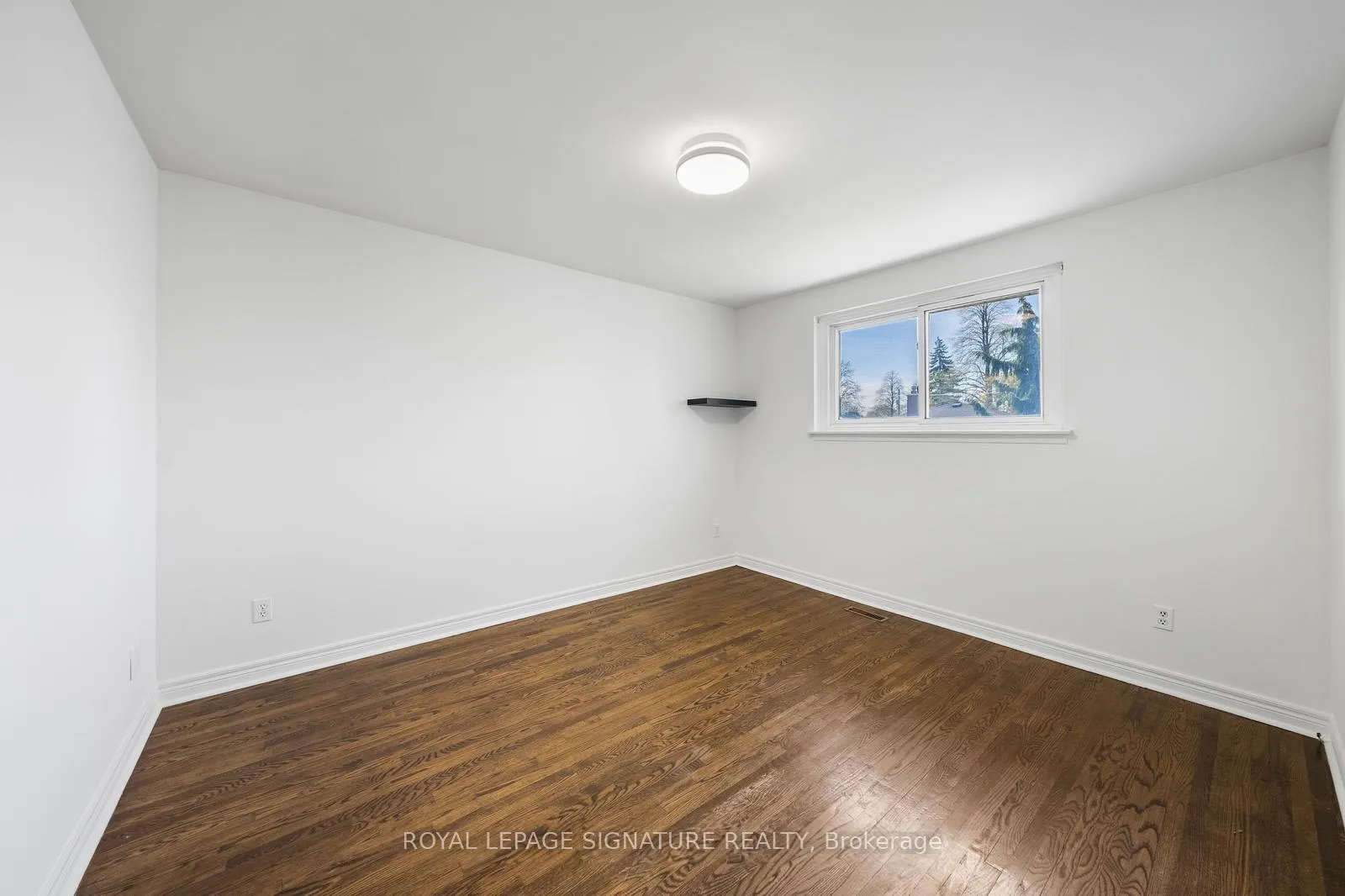 Photo 11 of Unit Upper, 232 Harmony Road N, Oshawa, Eastdale — HOMEH