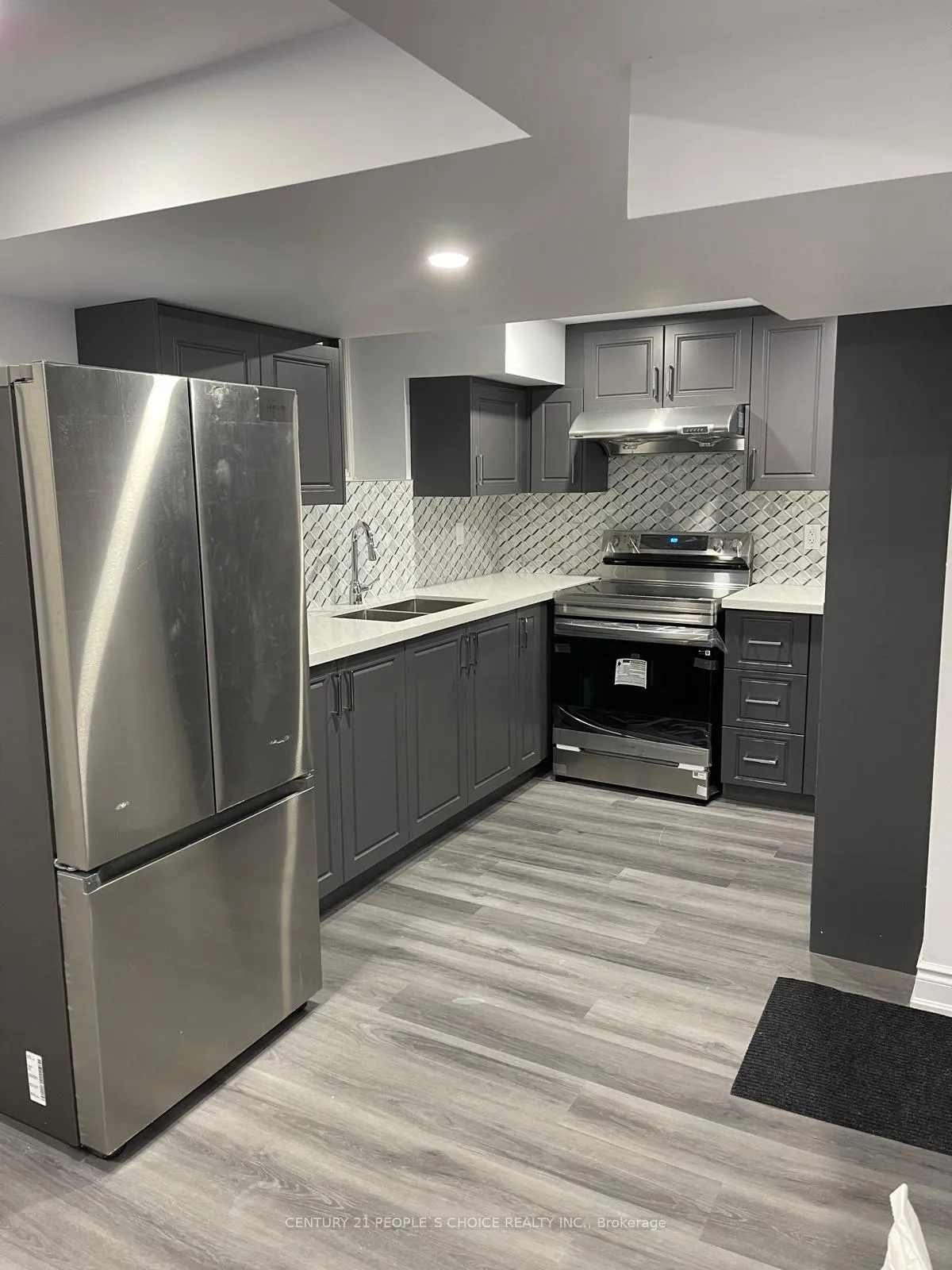 Photo 4 of Unit Bsmt, 24 Cannon Crescent, Brampton, Fletcher's West — HOMEH