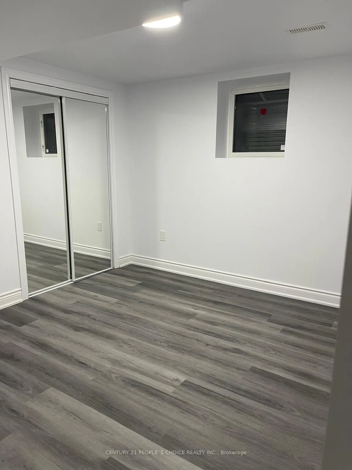 Photo 11 of Unit Bsmt, 24 Cannon Crescent, Brampton, Fletcher's West — HOMEH