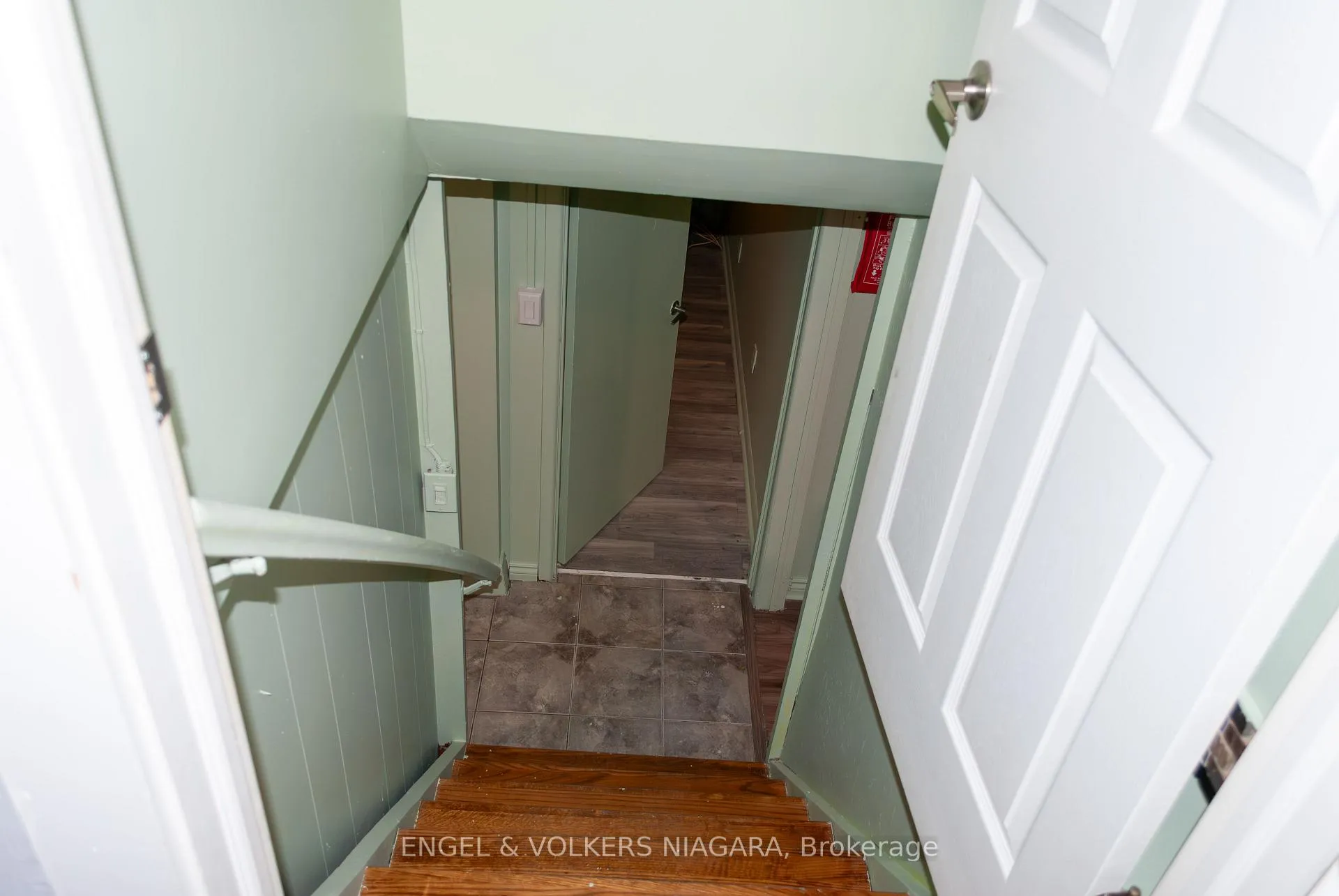 Photo 7 of Unit Lower Level, 6708 Oneil Street, Niagara Falls, Stamford — HOMEH