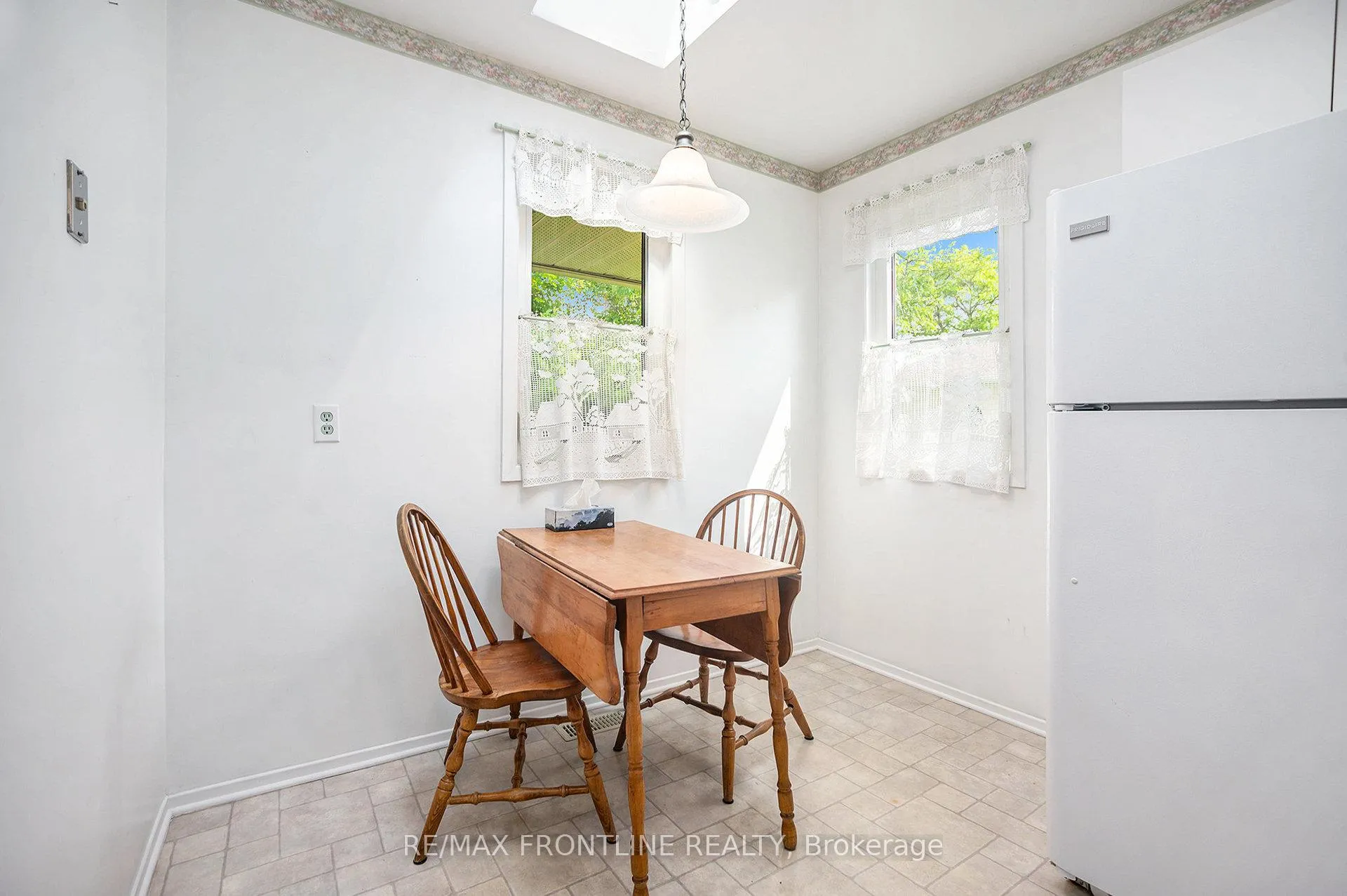 Photo 14 of 10 Bathurst Road, Perth — HOMEH
