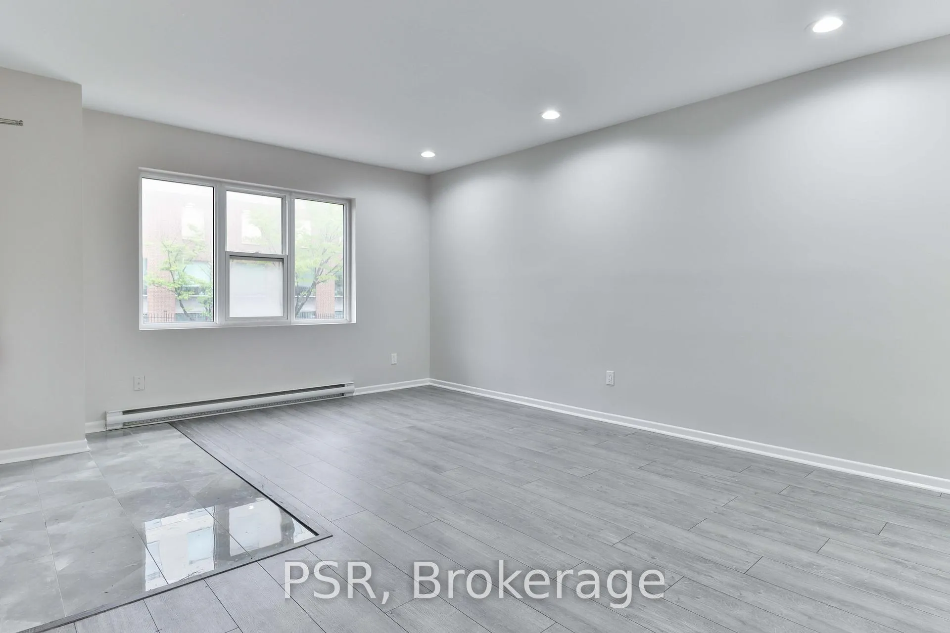 Photo 1 of Unit 2, 104 Beverley Street, Toronto, Kensington-Chinatown — HOMEH