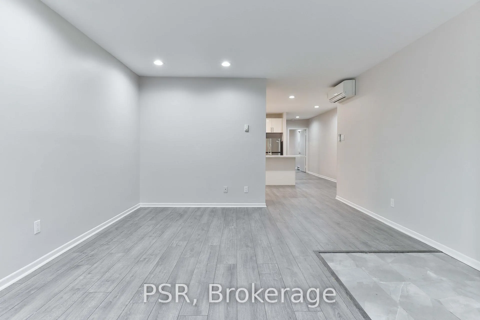 Photo 2 of Unit 2, 104 Beverley Street, Toronto, Kensington-Chinatown — HOMEH