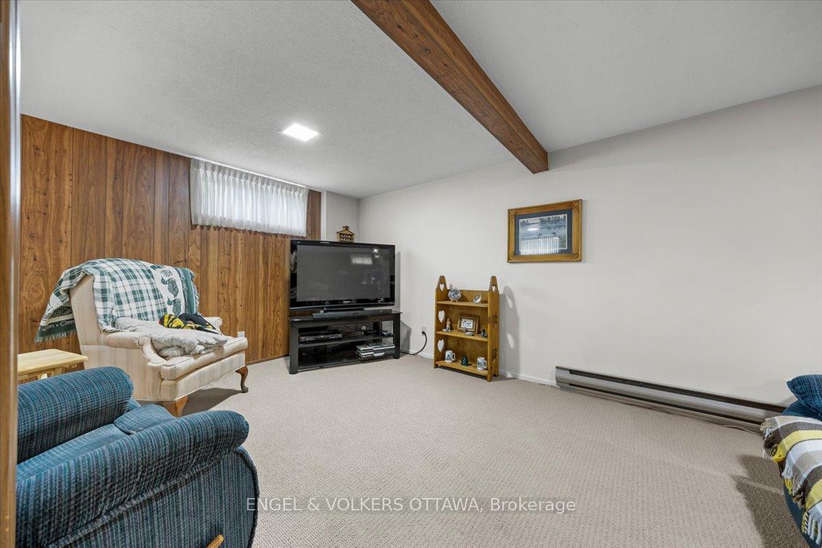 Photo 30 of 11 Ventnor Way, Ottawa, Barrhaven - Pheasant Run — HOMEH
