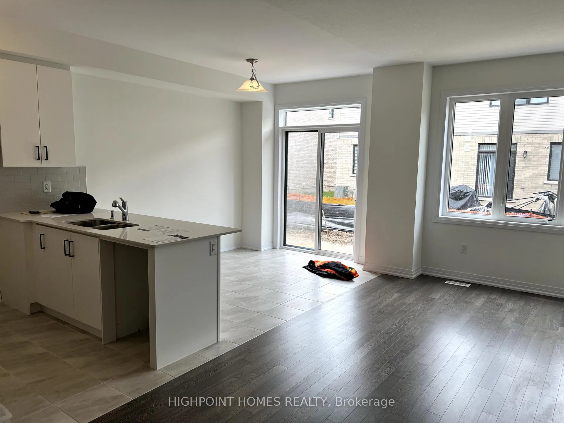 Photo 27 of 11 Lemon Avenue, Thorold, Hurricane/Merrittville — HOMEH