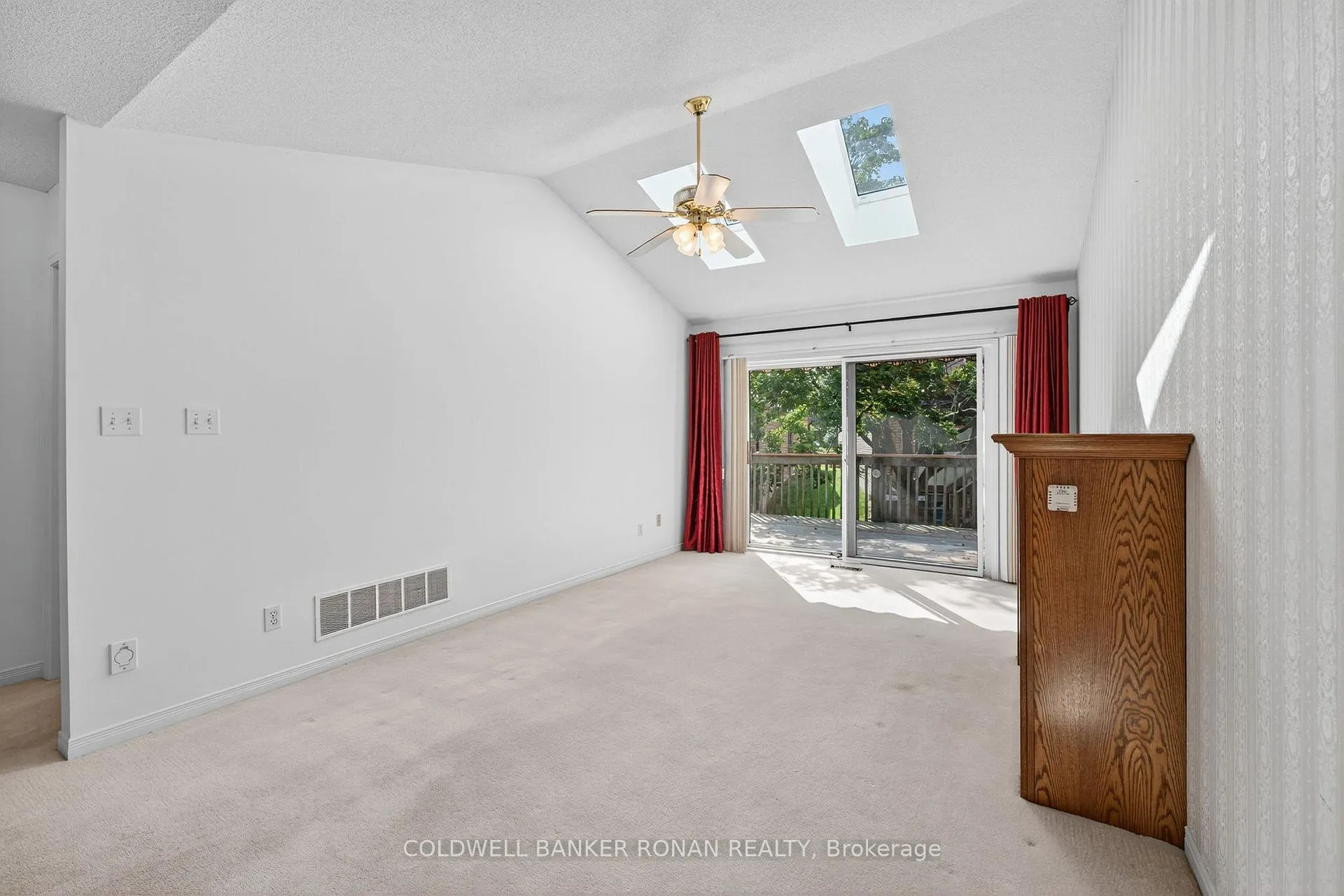 Photo 15 of 12 Glenwood Drive, New Tecumseth, Alliston — HOMEH