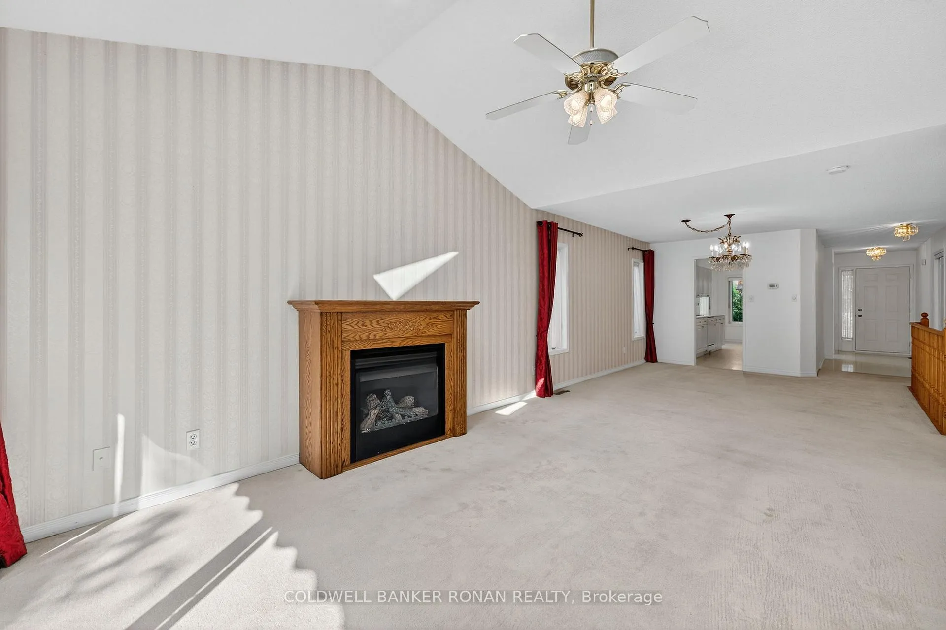 Photo 17 of 12 Glenwood Drive, New Tecumseth, Alliston — HOMEH
