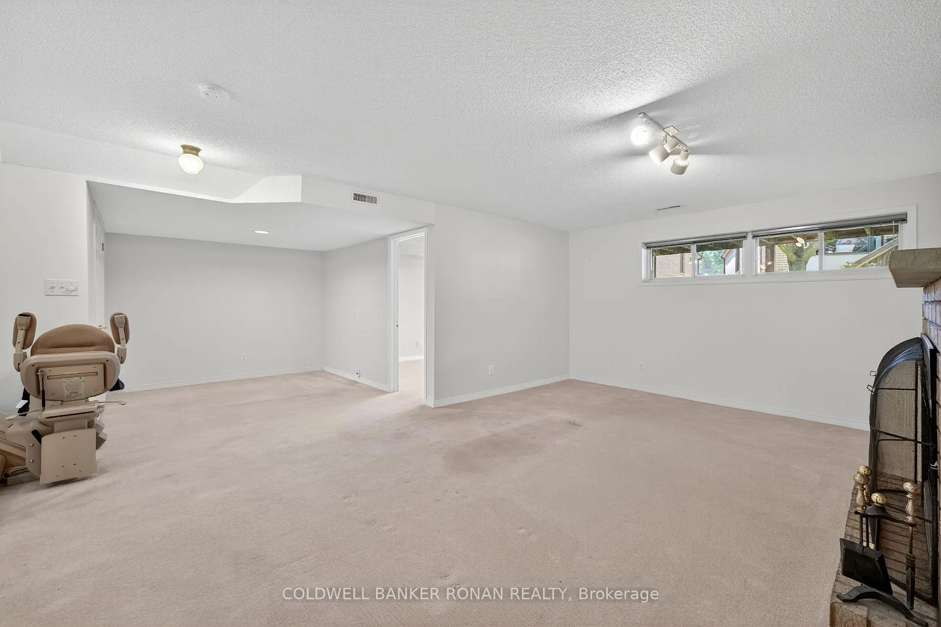Photo 31 of 12 Glenwood Drive, New Tecumseth, Alliston — HOMEH
