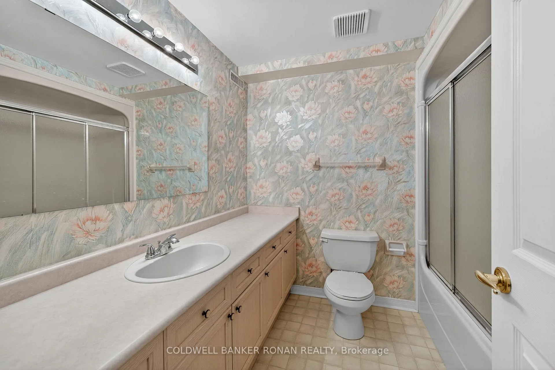 Photo 36 of 12 Glenwood Drive, New Tecumseth, Alliston — HOMEH