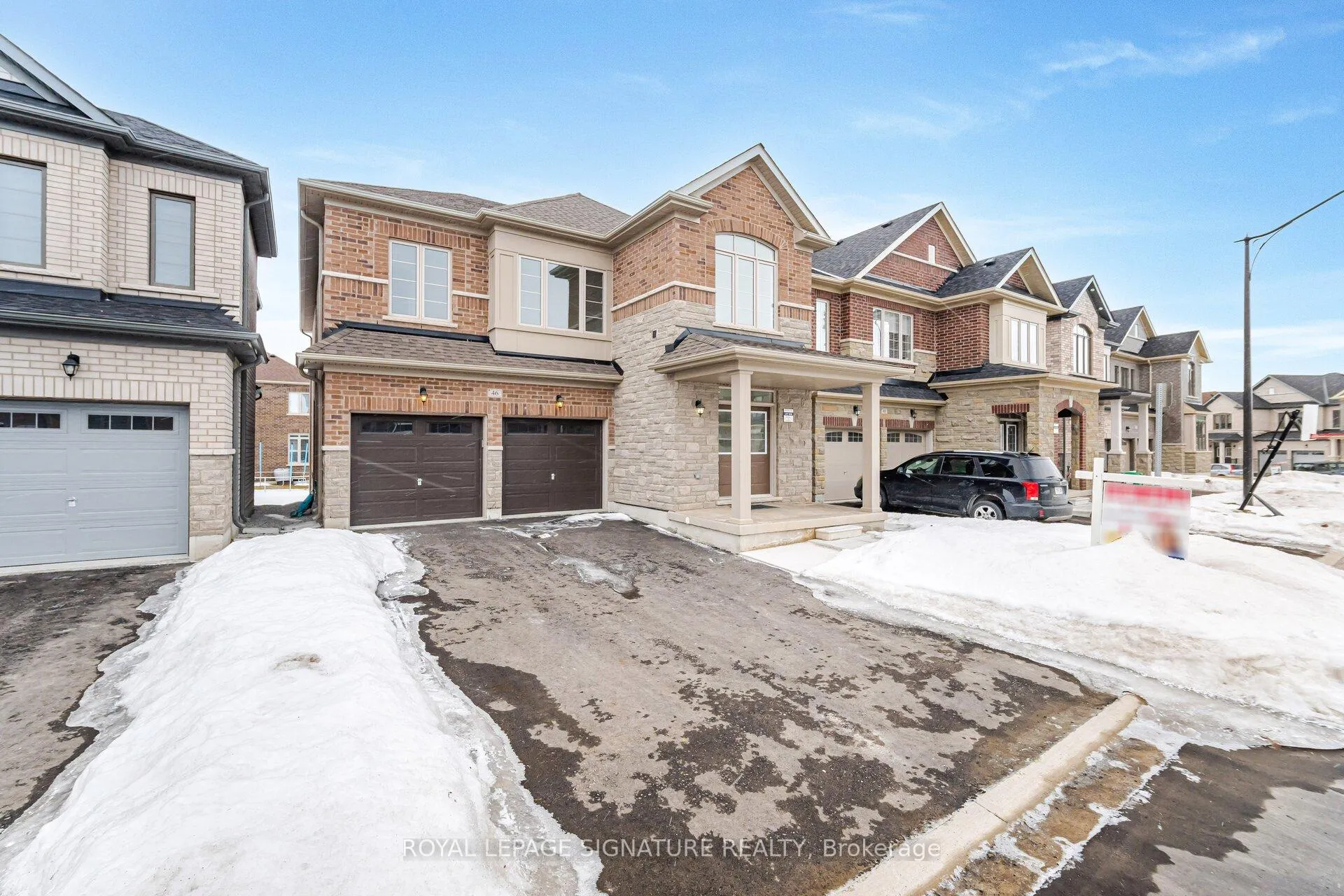 Photo 3 of Unit 2, 46 Eastman Drive, Brampton, Credit Valley — HOMEH