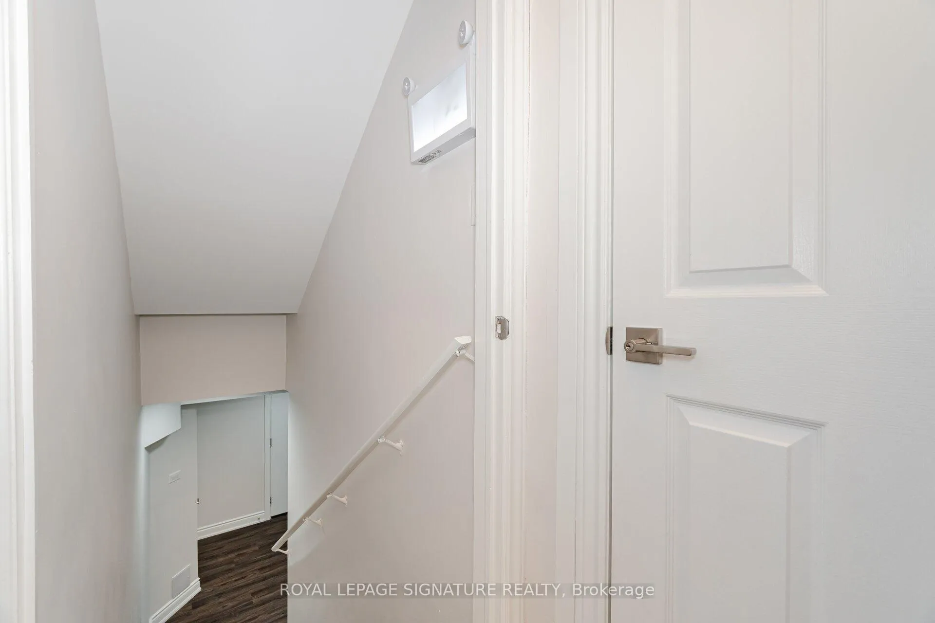 Photo 6 of Unit 2, 46 Eastman Drive, Brampton, Credit Valley — HOMEH