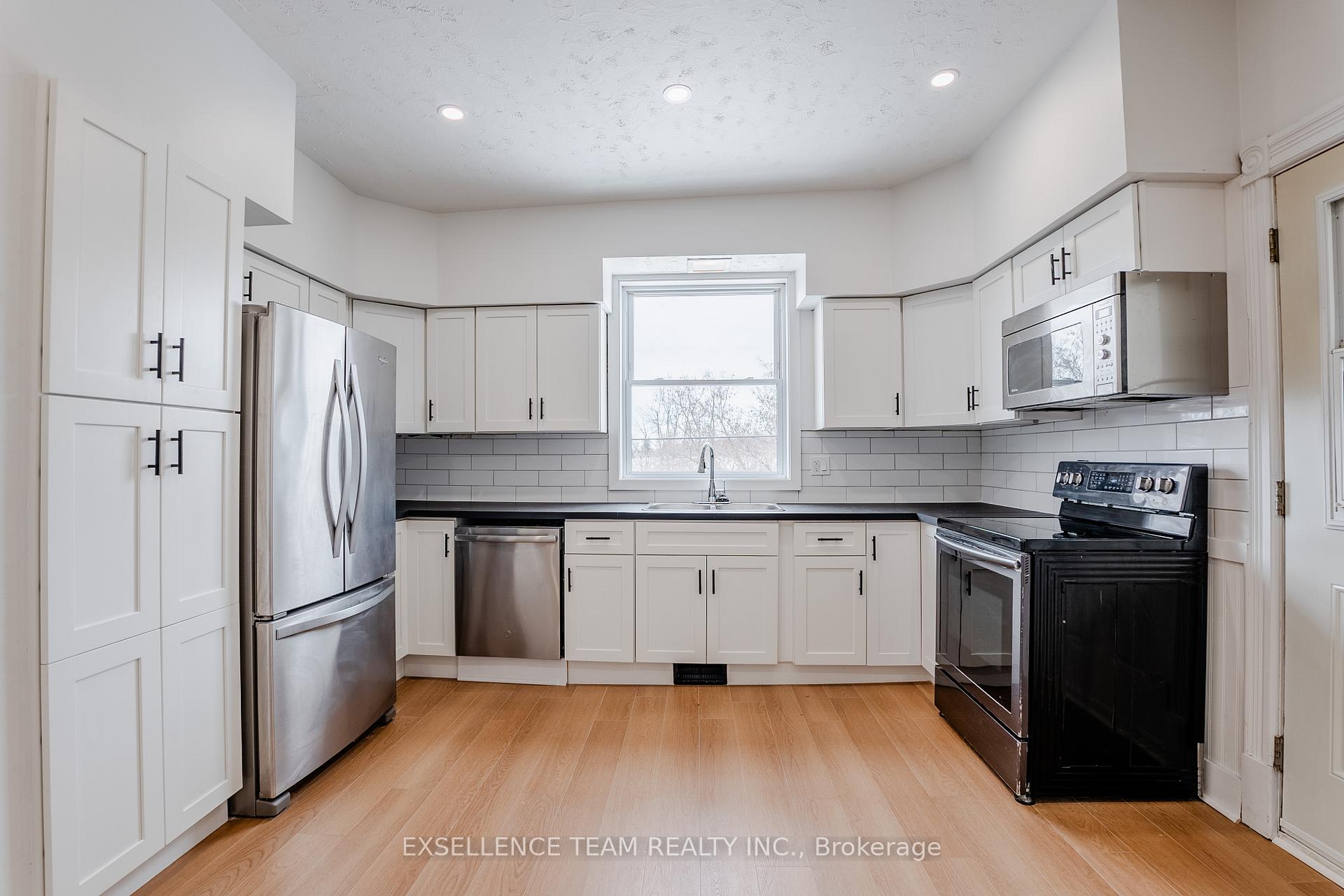 Photo 11 of 2901 Highway 34 N, Champlain, Champlain Twp — HOMEH